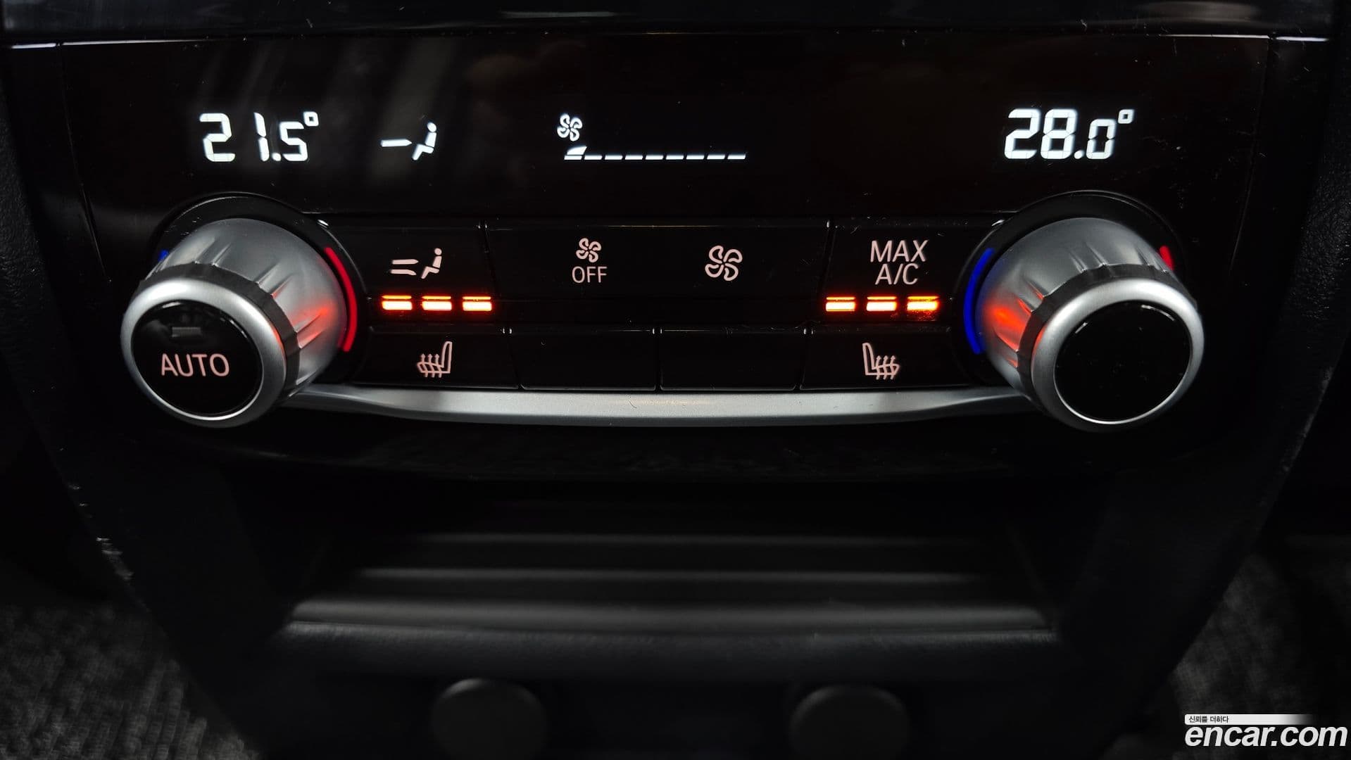 Main__Slider__Photo:5-Series BMW 2019.4-18