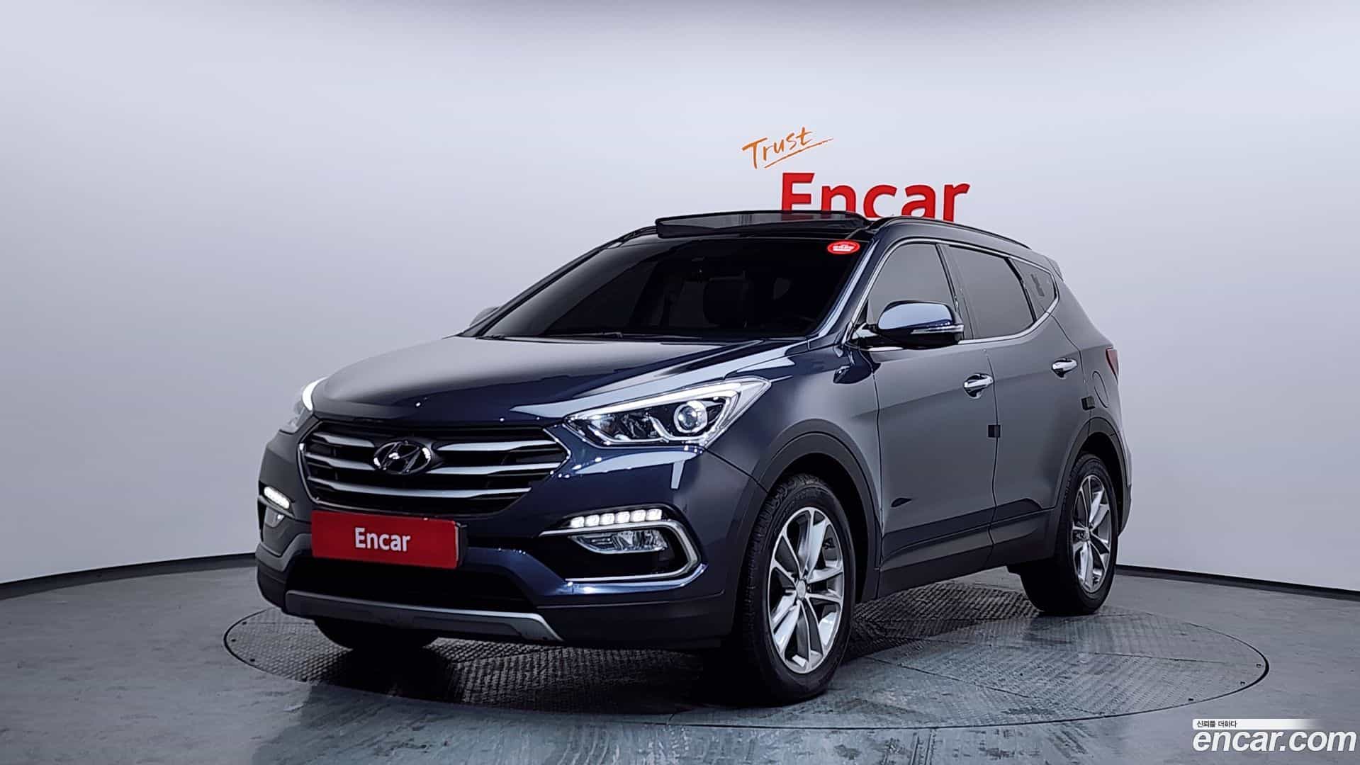 Santafe Hyundai 2017.1-OUTER-001