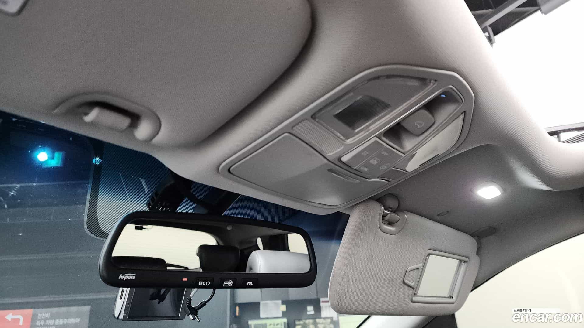 Santafe Hyundai 2017.1-OPTION-021