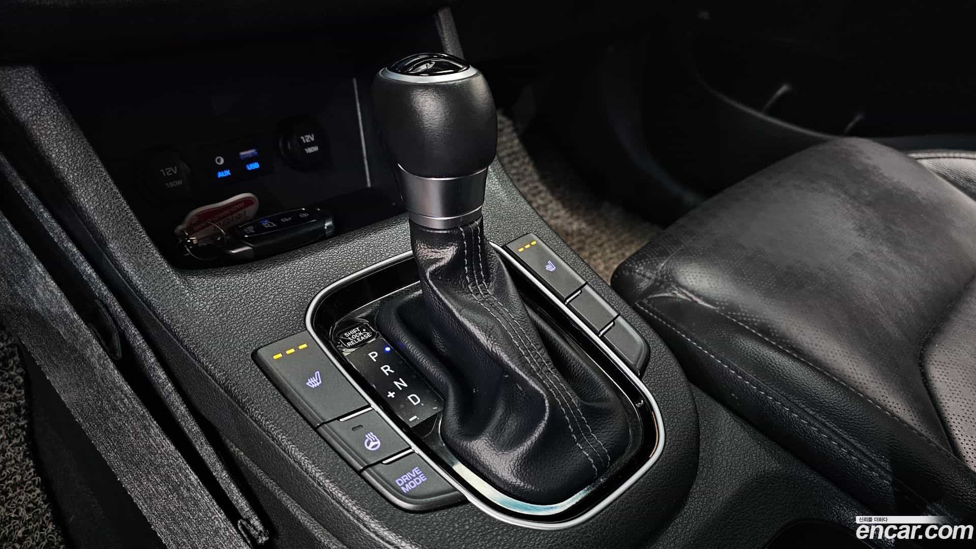 i30 Hyundai 2018.10-INNER-009