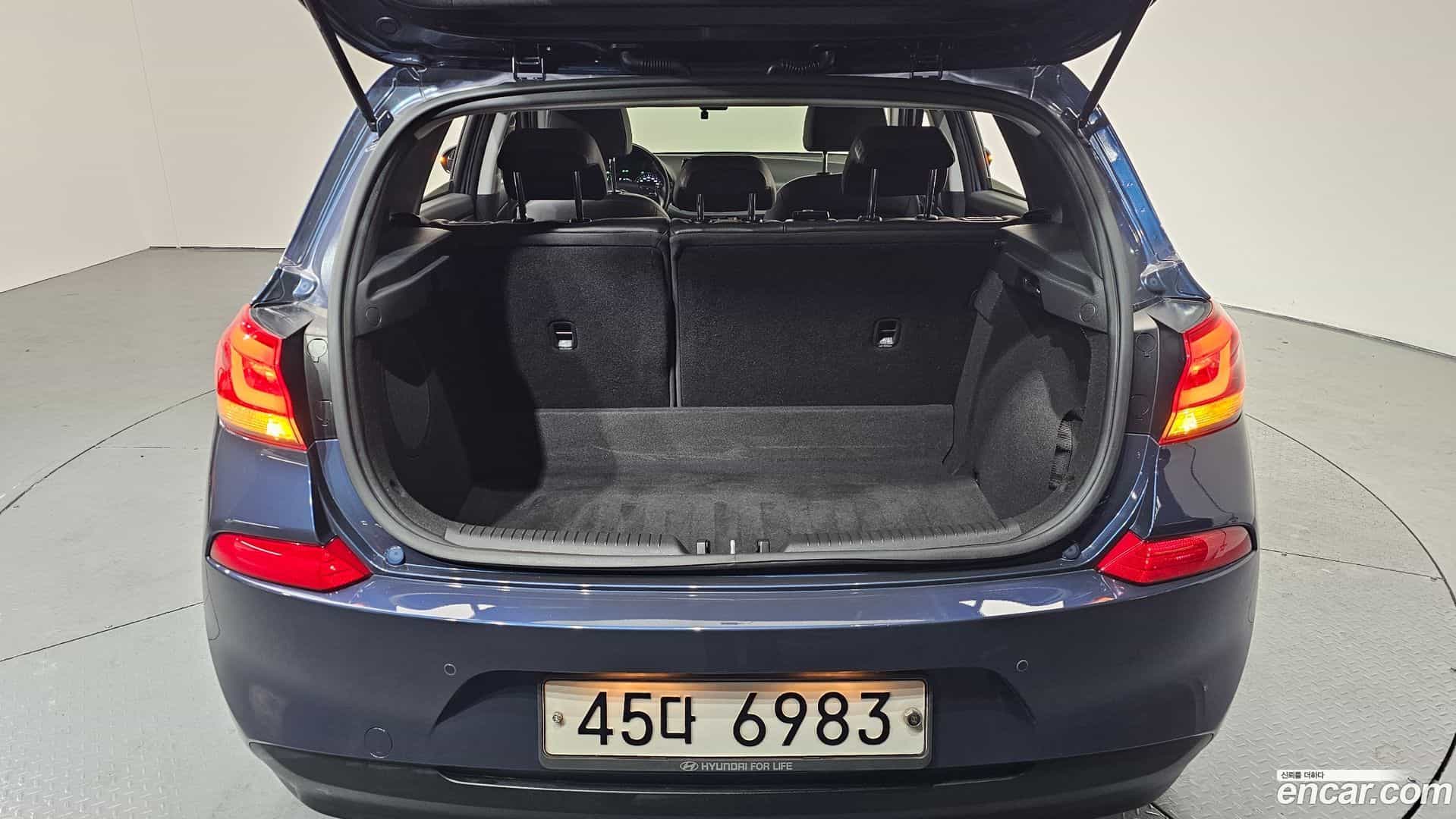 i30 Hyundai 2018.10-OPTION-024