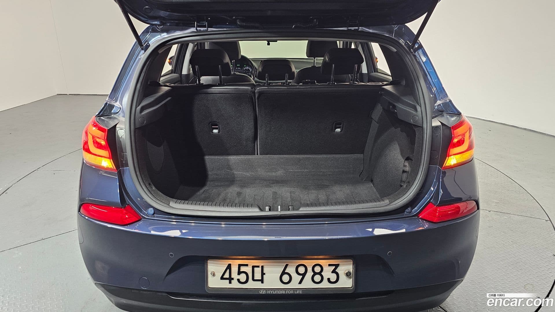 Main__Slider__Photo:i30 Hyundai 2018.10-19