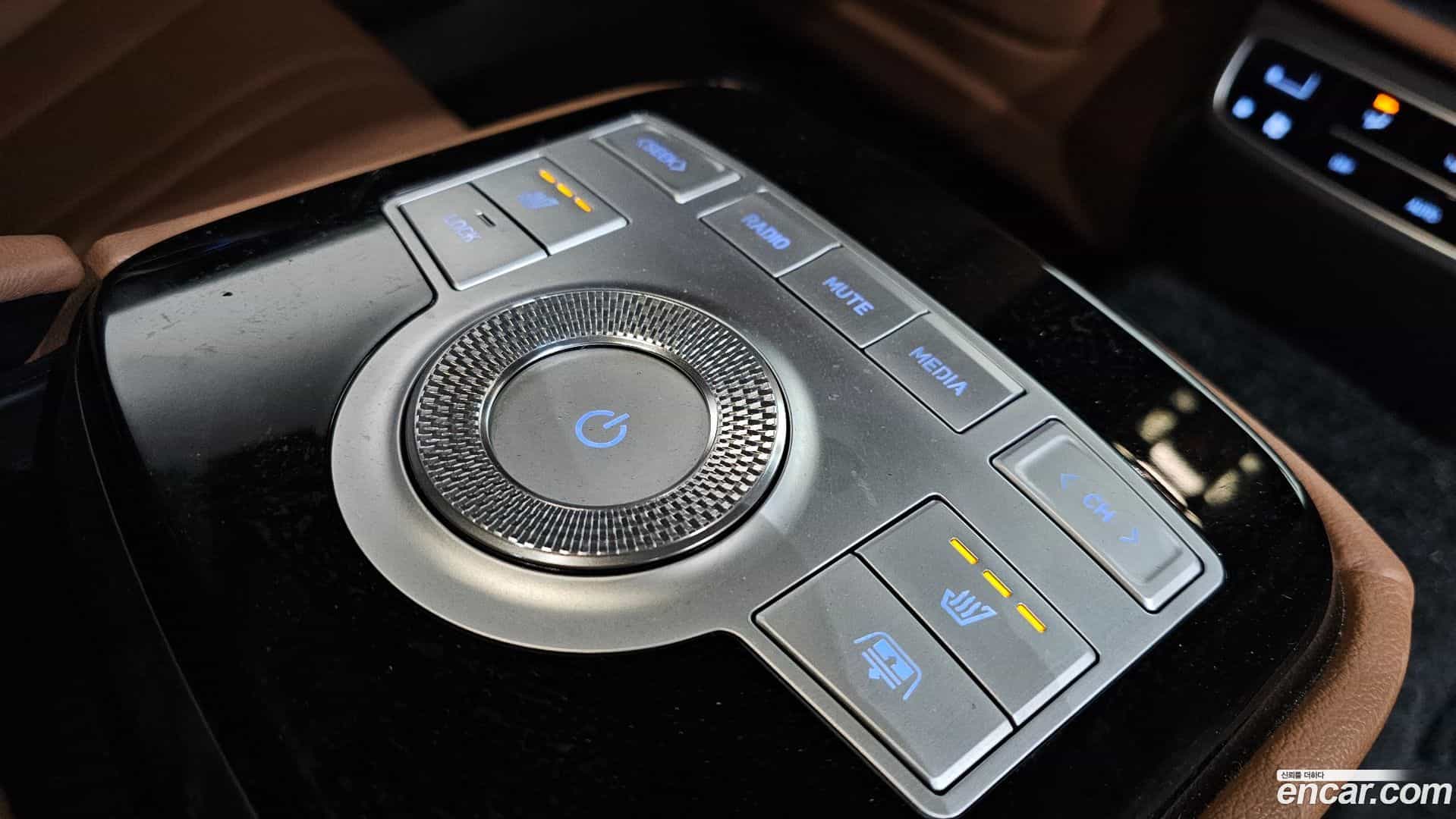 G80 Genesis 2022.8-OPTION-022