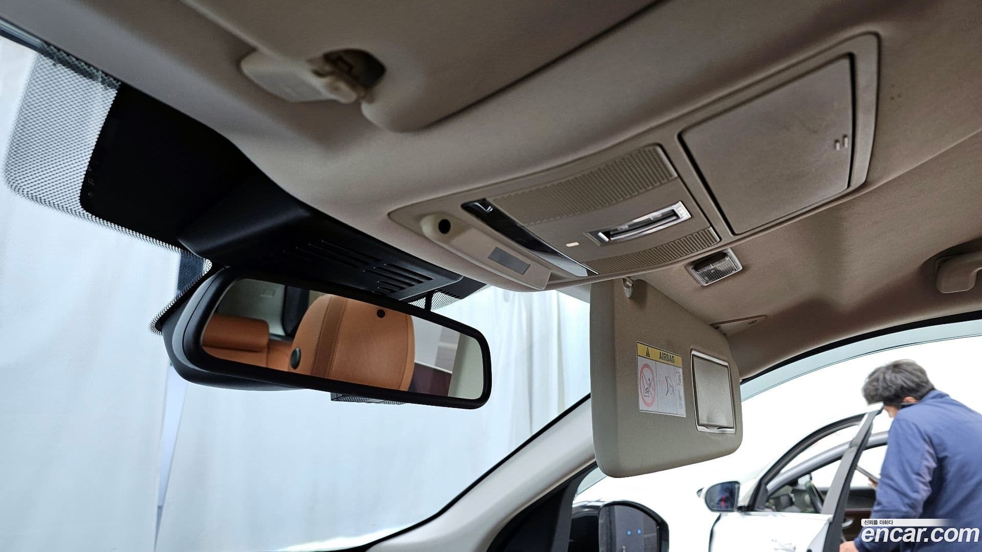 Main__Slider__Photo:Discovery Sport Land Rover 2015.6-18