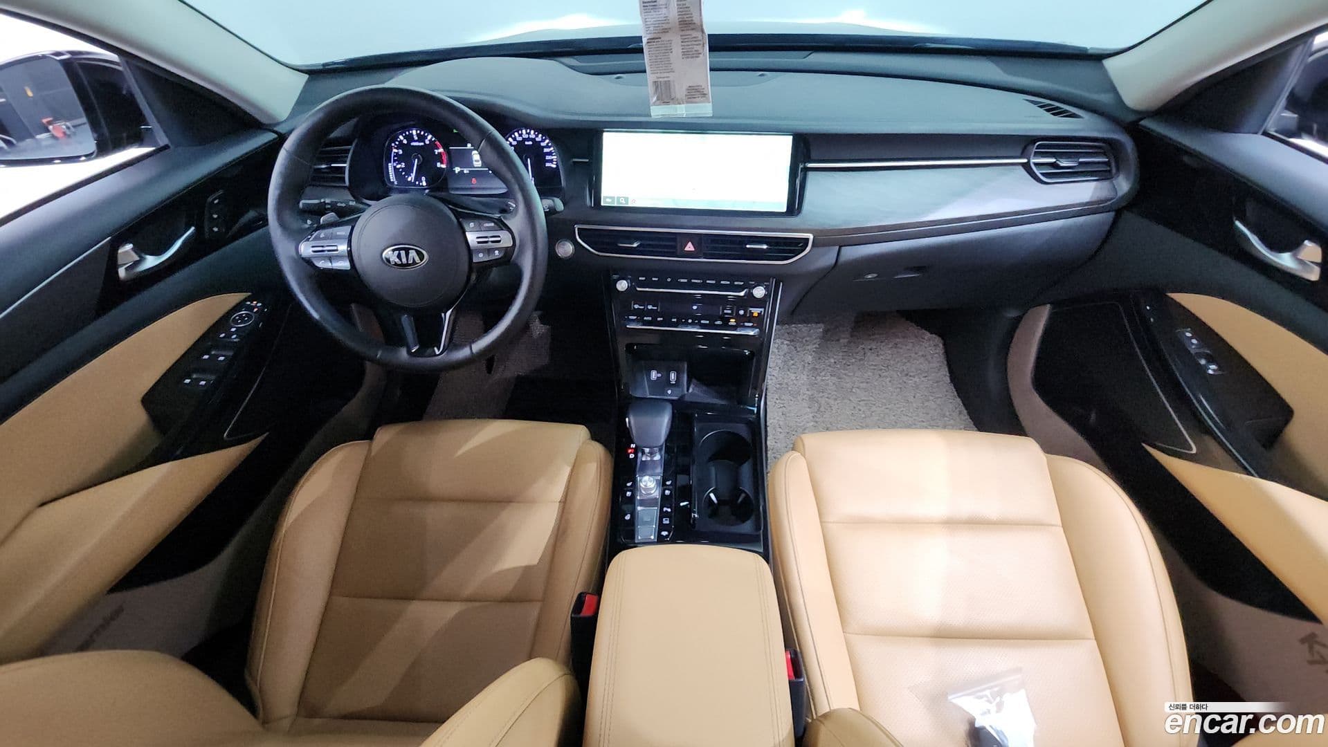 Main__Slider__Photo:K7 Kia 2019.6-6