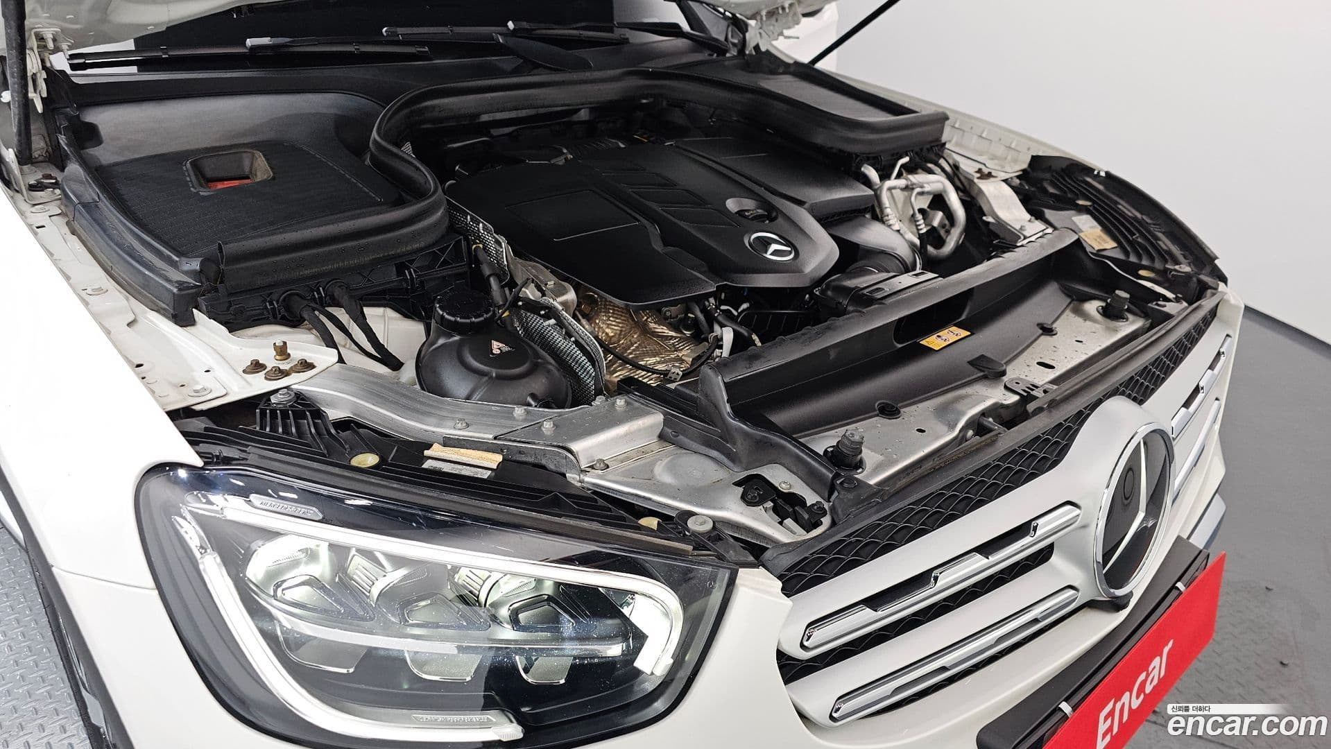 Main__Slider__Photo:GLC-Class Mercedes-Benz 2022.7-5