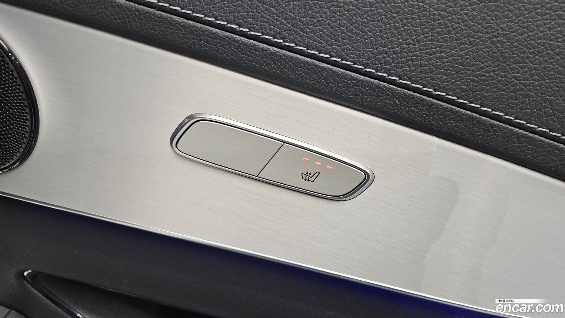 Main__Slider__Photo:GLC-Class Mercedes-Benz 2022.7-17