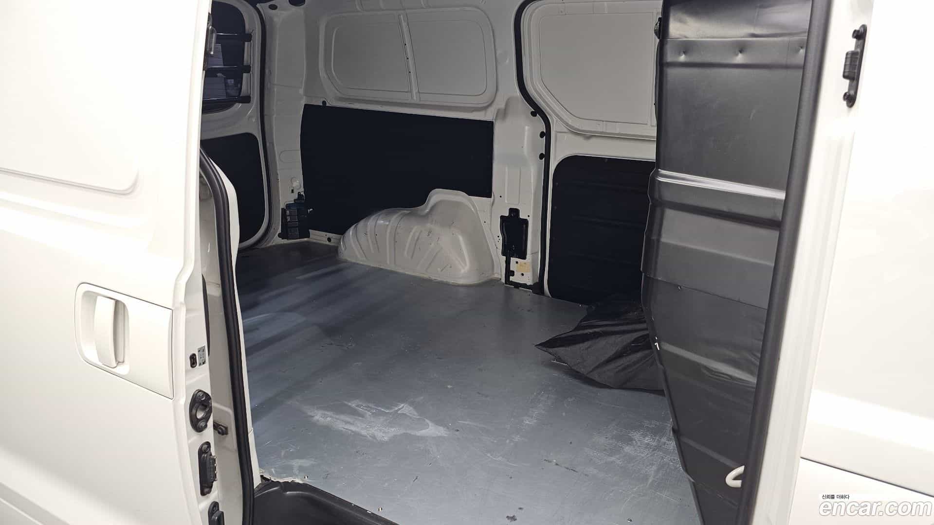 Starex Hyundai 2018.7-OPTION-016