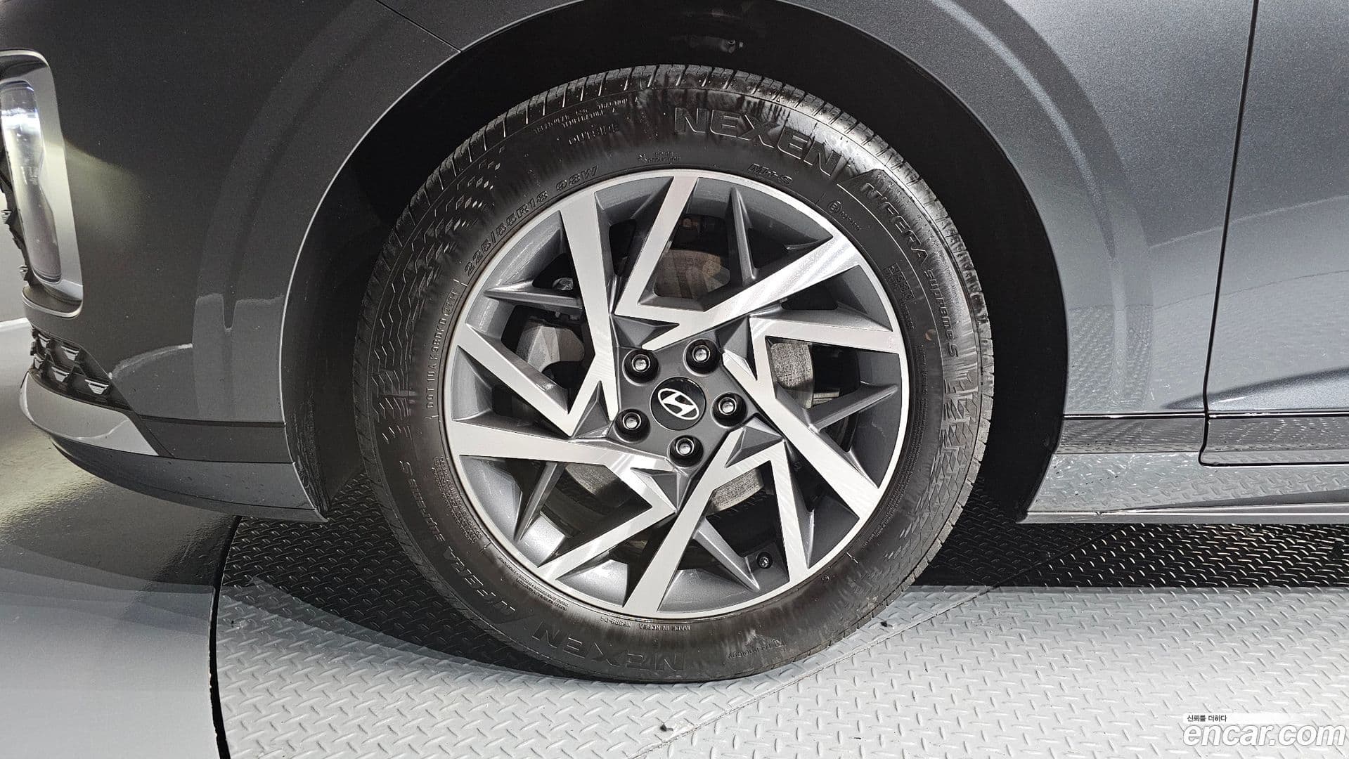 Main__Slider__Photo:Grandeur Hyundai 2024.7-4