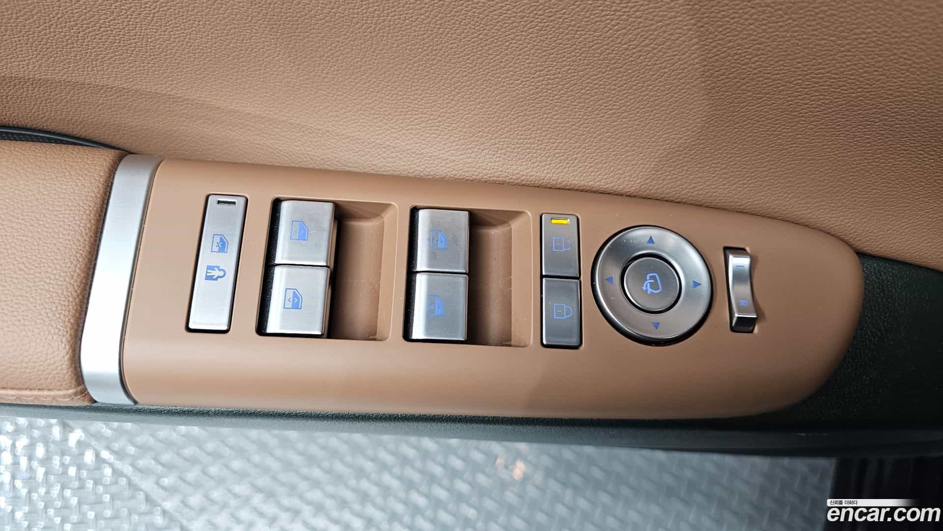 Grandeur Hyundai 2024.7-OPTION-018