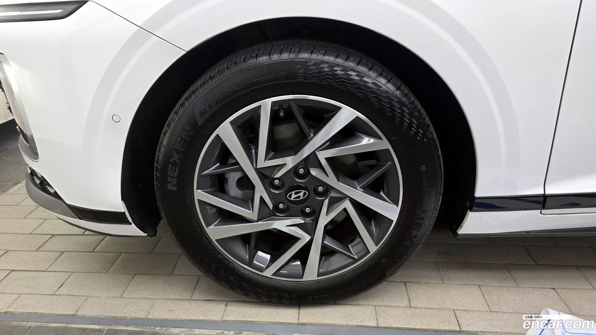 Main__Slider__Photo:Grandeur Hyundai 2024.4-4