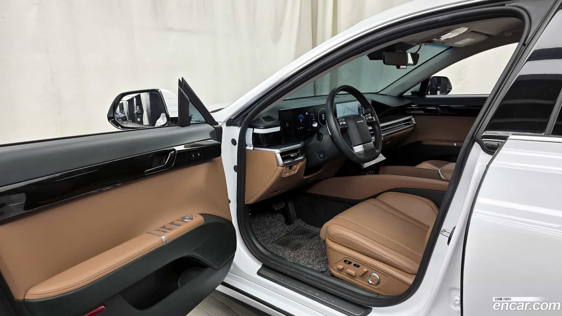 Grandeur Hyundai 2024.4-INNER-010