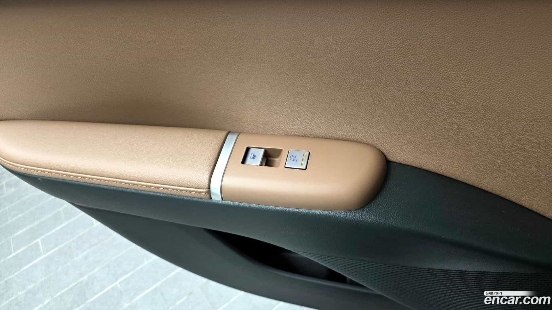 Grandeur Hyundai 2024.4-OPTION-023