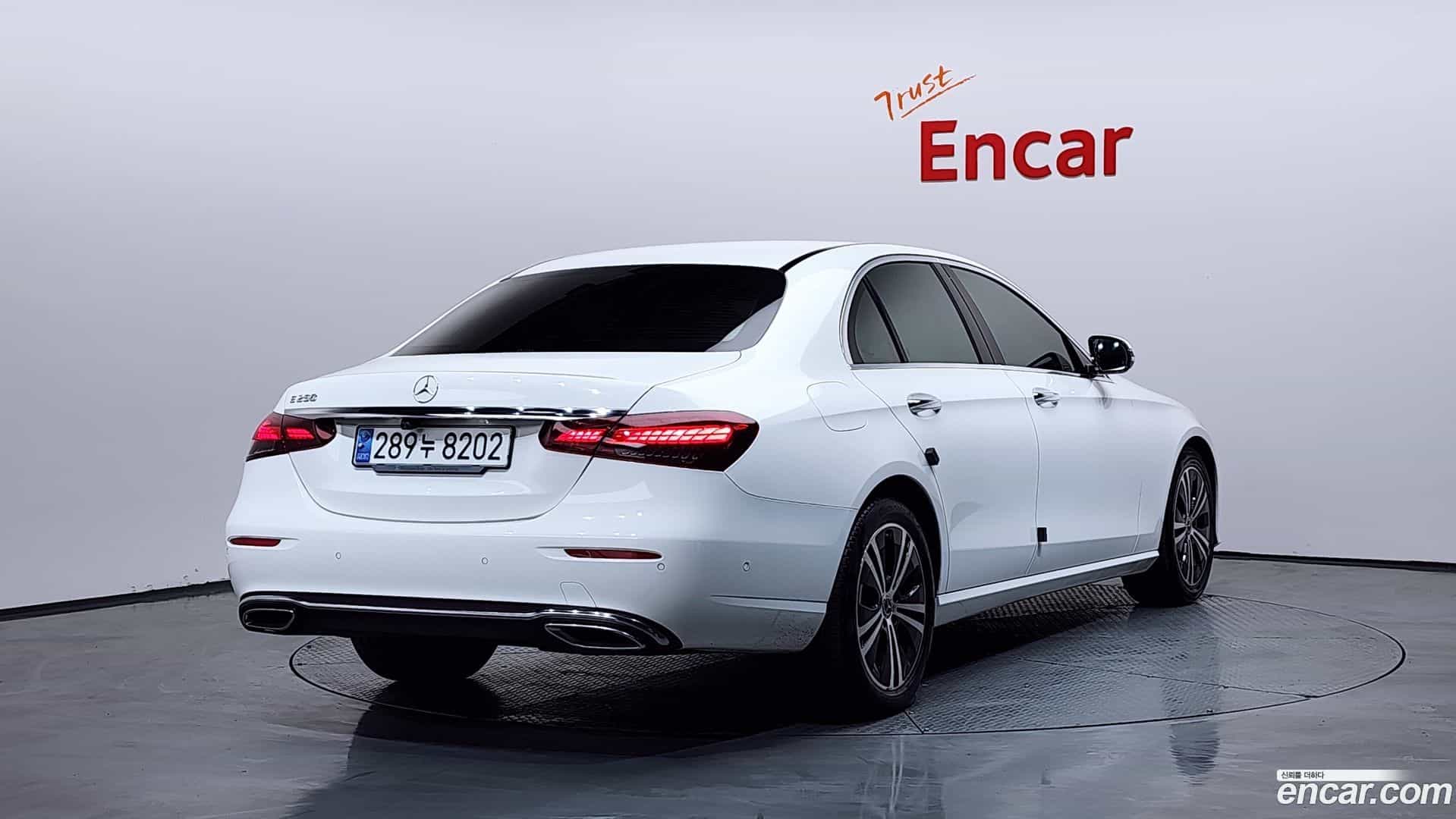 E-Class Mercedes-Benz 2021.5-OUTER-002