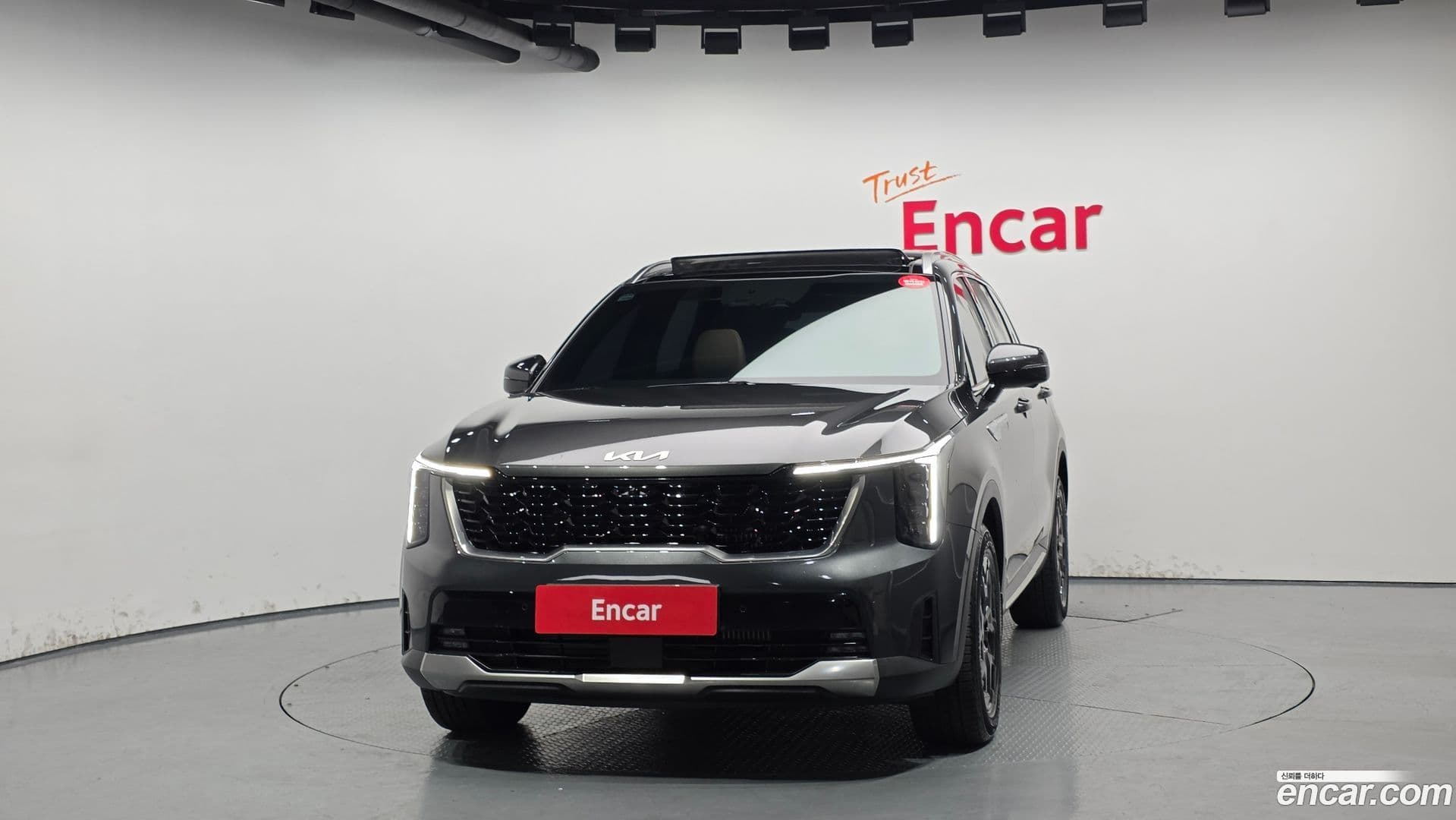 Main__Slider__Photo:Sorento Kia 2024.0-2