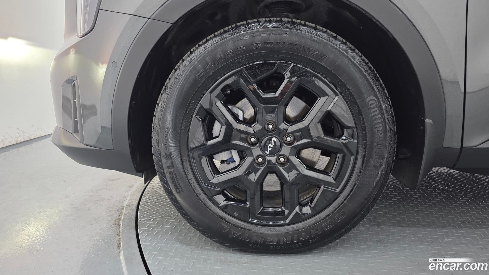 Main__Slider__Photo:Sorento Kia 2024.0-4