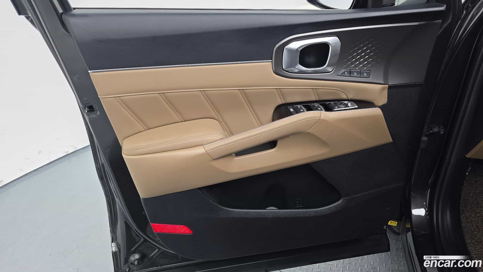 Sorento Kia 2024.0-OPTION-022