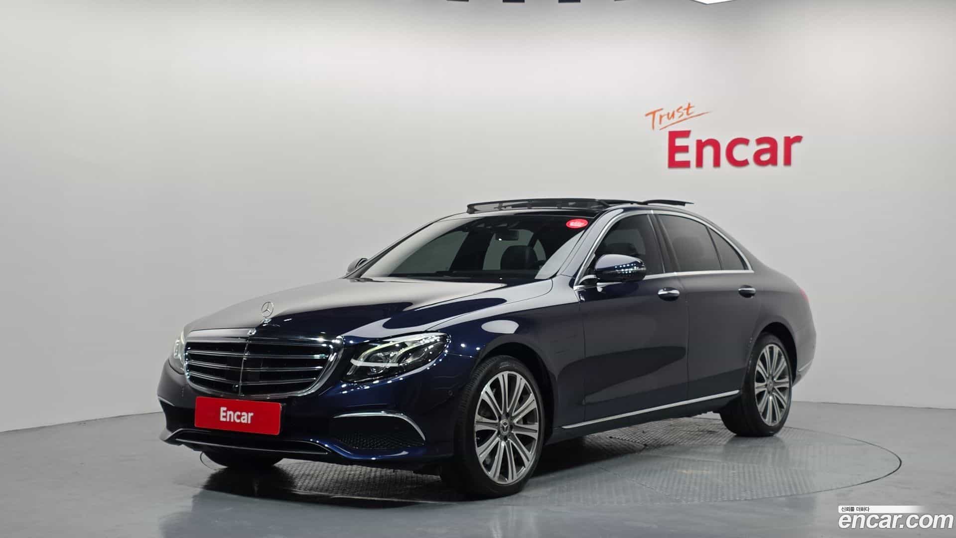E-Class Mercedes-Benz 2019.8-OUTER-001