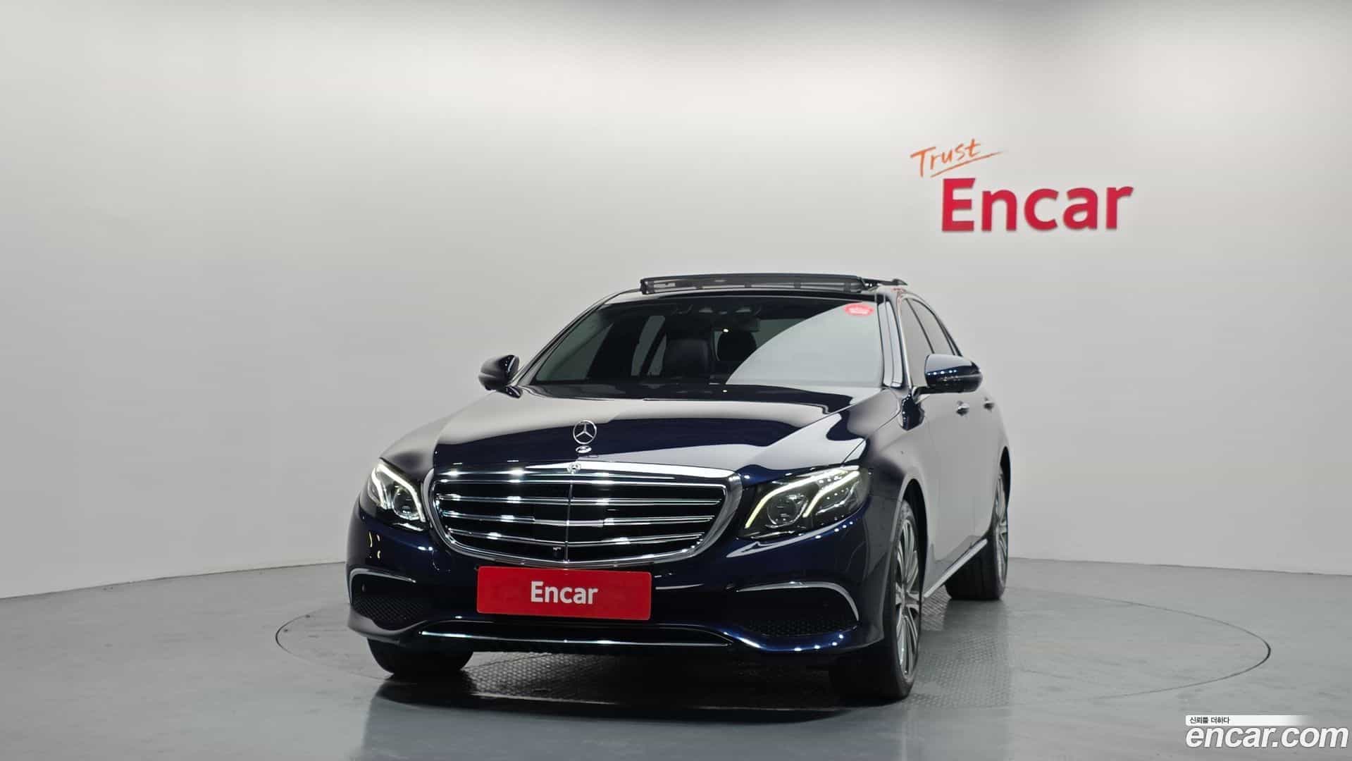 E-Class Mercedes-Benz 2019.8-OUTER-003