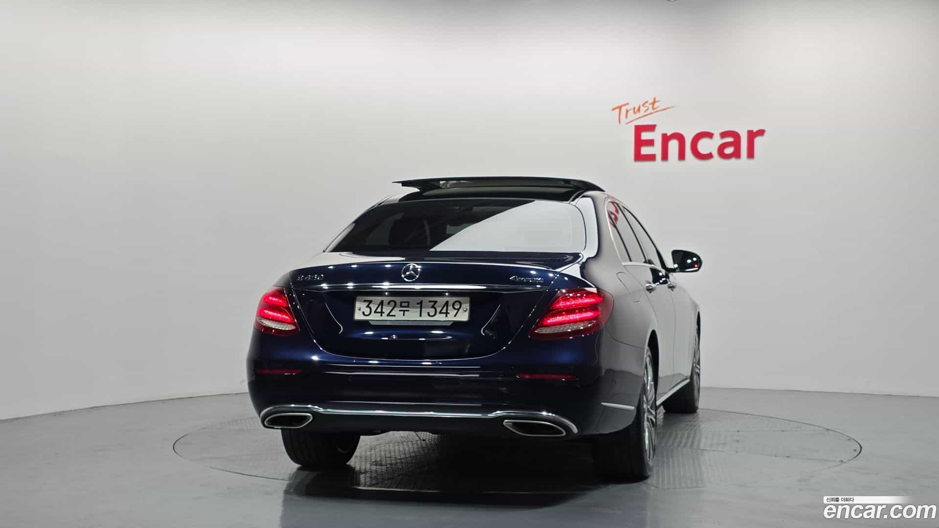E-Class Mercedes-Benz 2019.8-OUTER-004