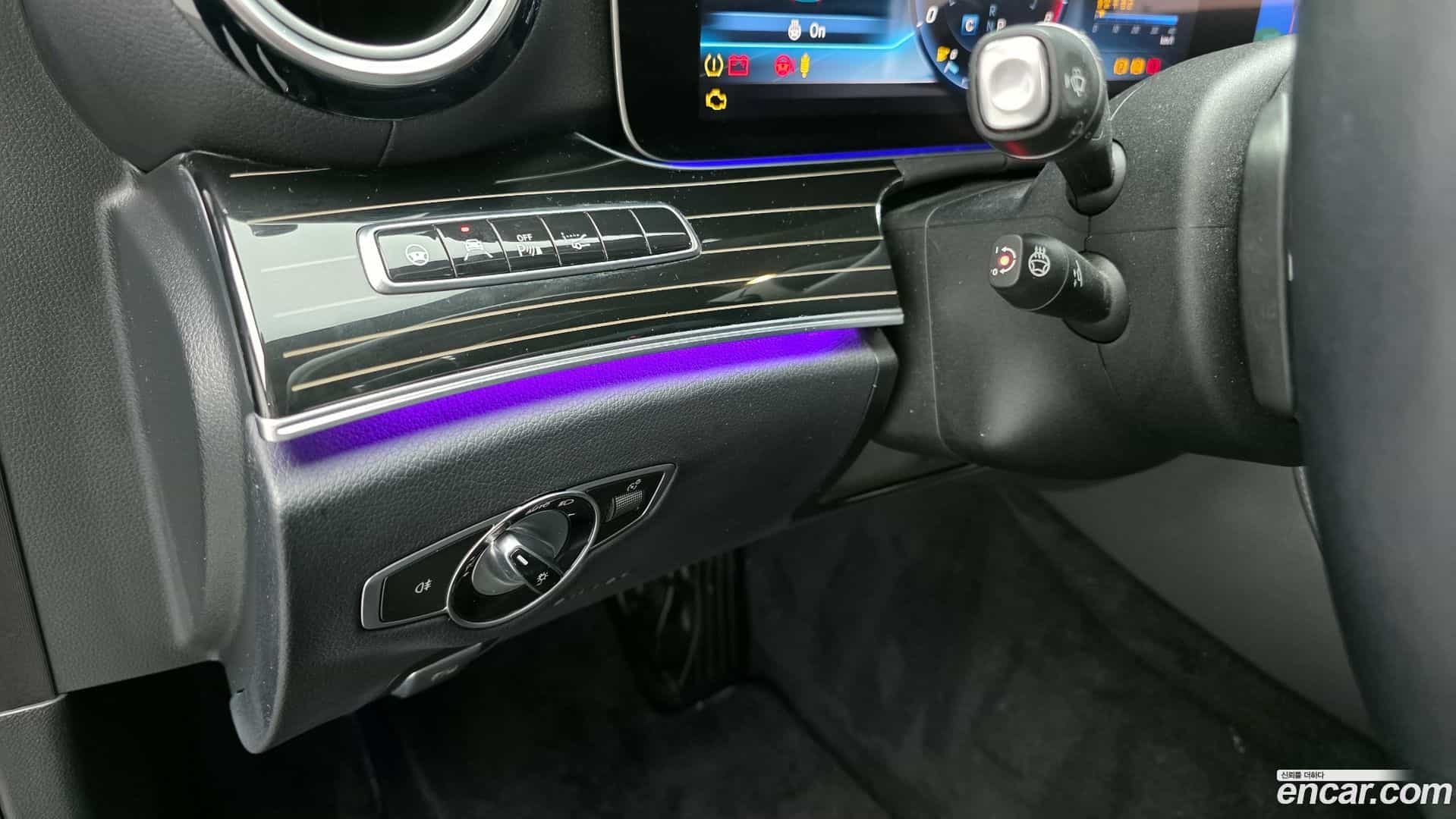 E-Class Mercedes-Benz 2019.8-OPTION-018