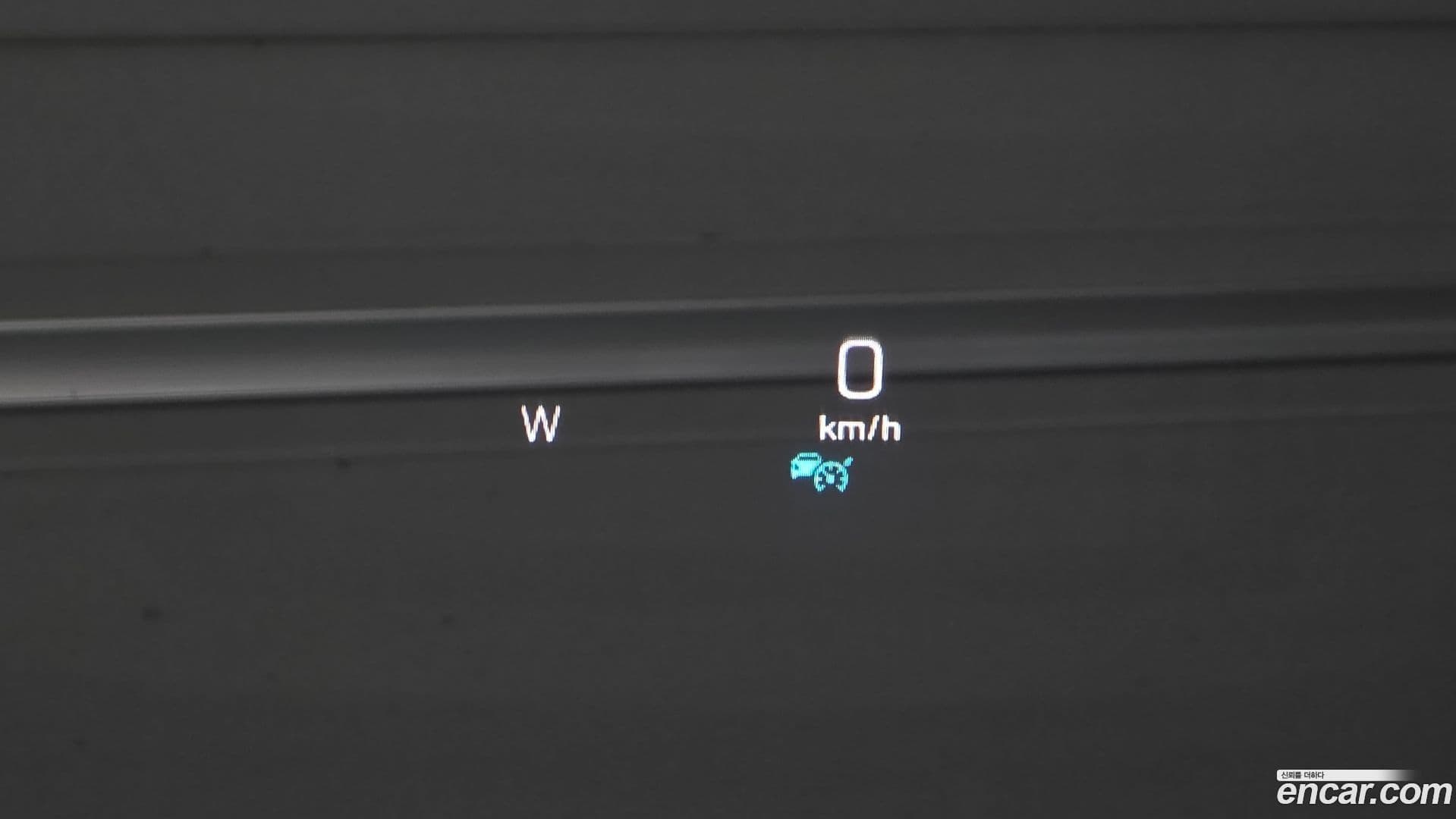 Main__Slider__Photo:E-Class Mercedes-Benz 2019.8-14