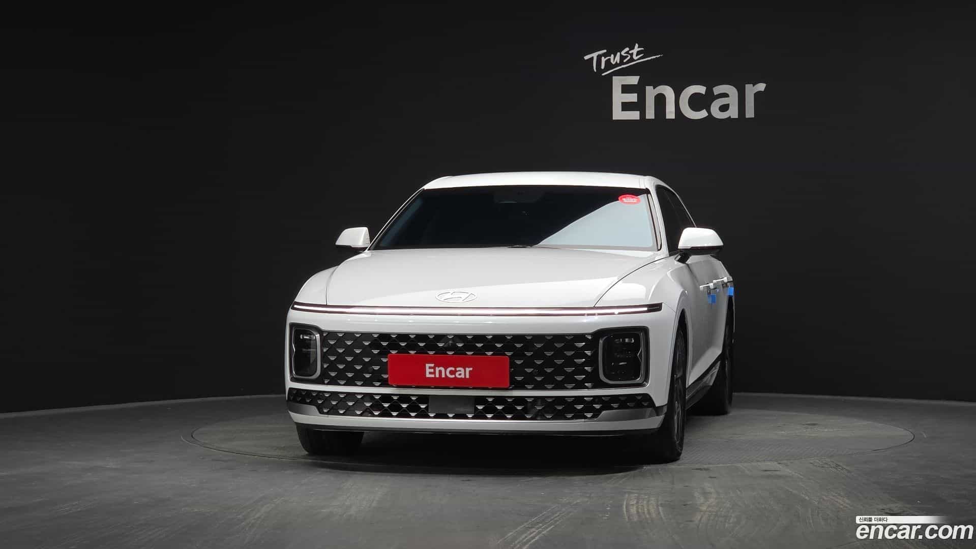 Grandeur Hyundai 2022.11-OUTER-003