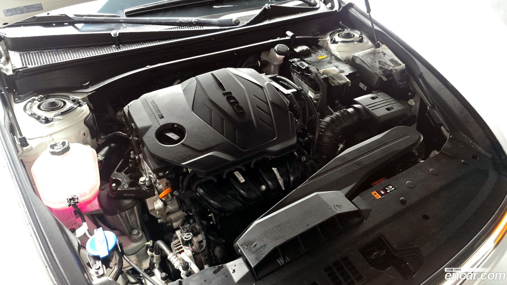 Main__Slider__Photo:Grandeur Hyundai 2022.11-5