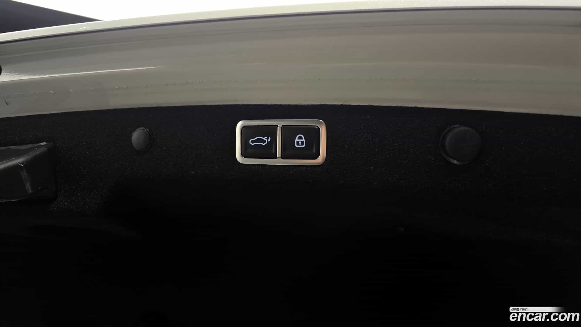 Grandeur Hyundai 2022.11-OPTION-024