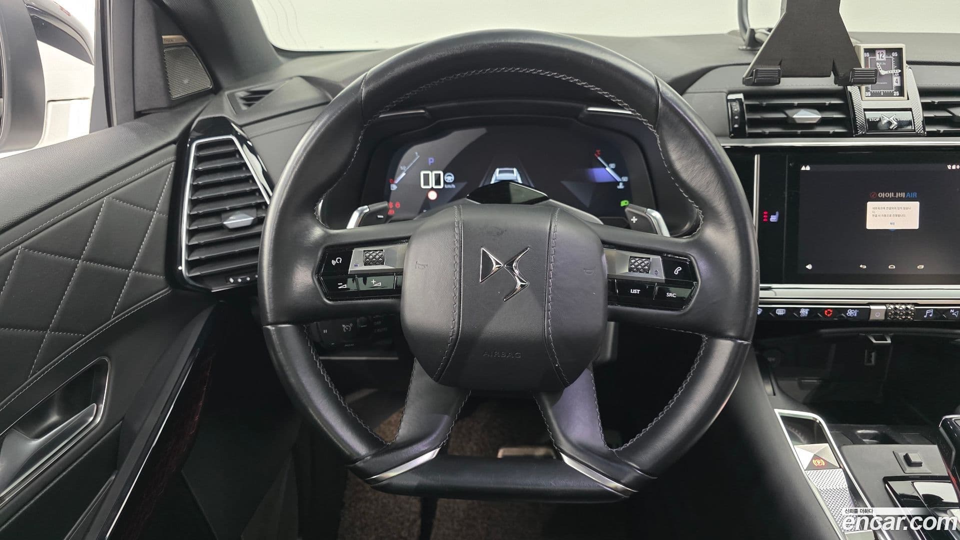 Main__Slider__Photo:DS7 Citroen-DS 2019.11-12