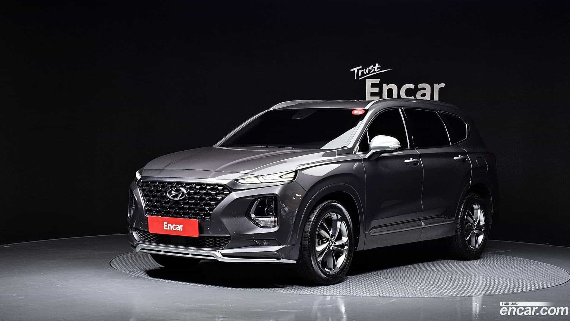 Santafe Hyundai 2018.8-OUTER-001