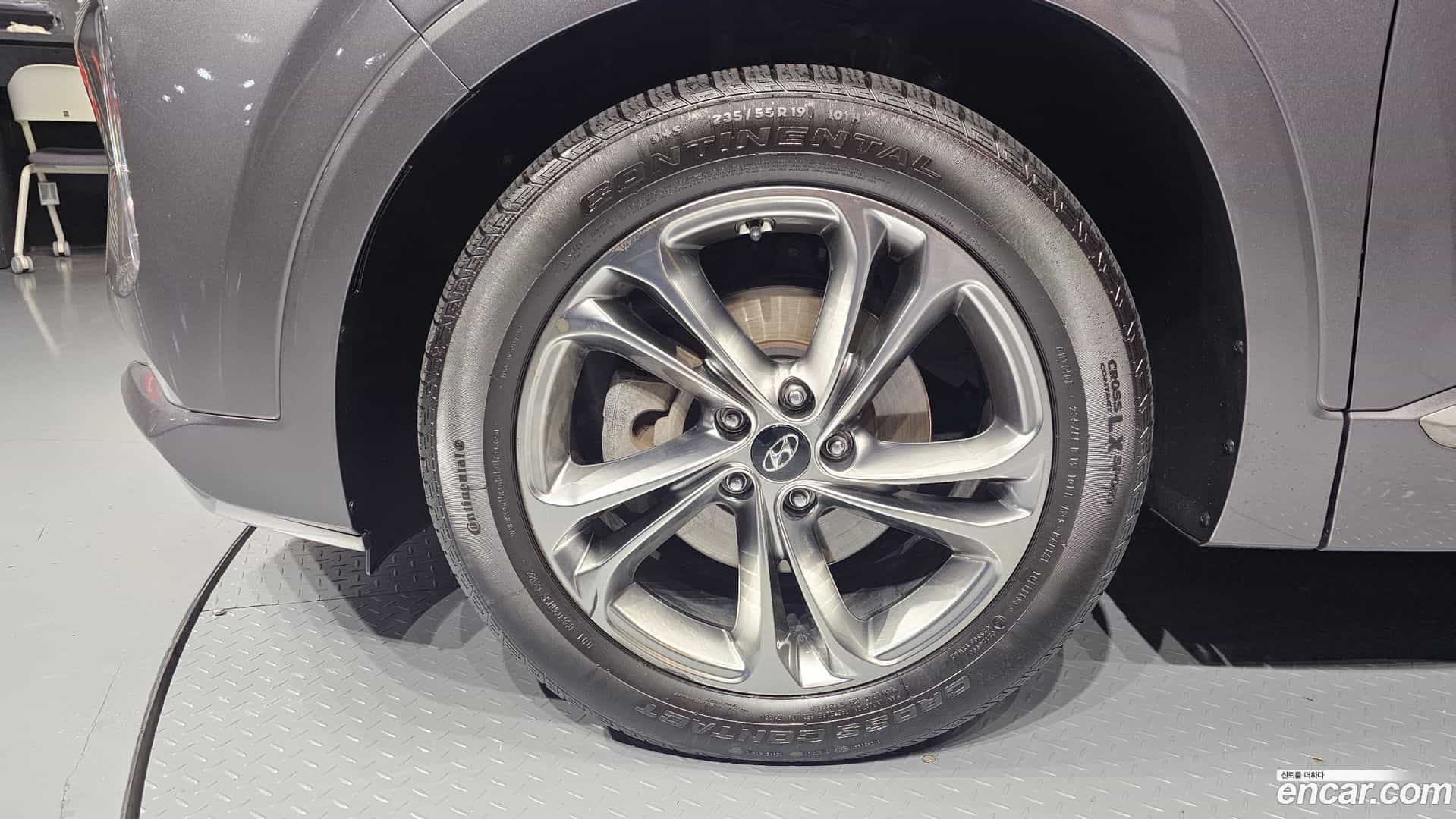 Santafe Hyundai 2018.8-OUTER-005