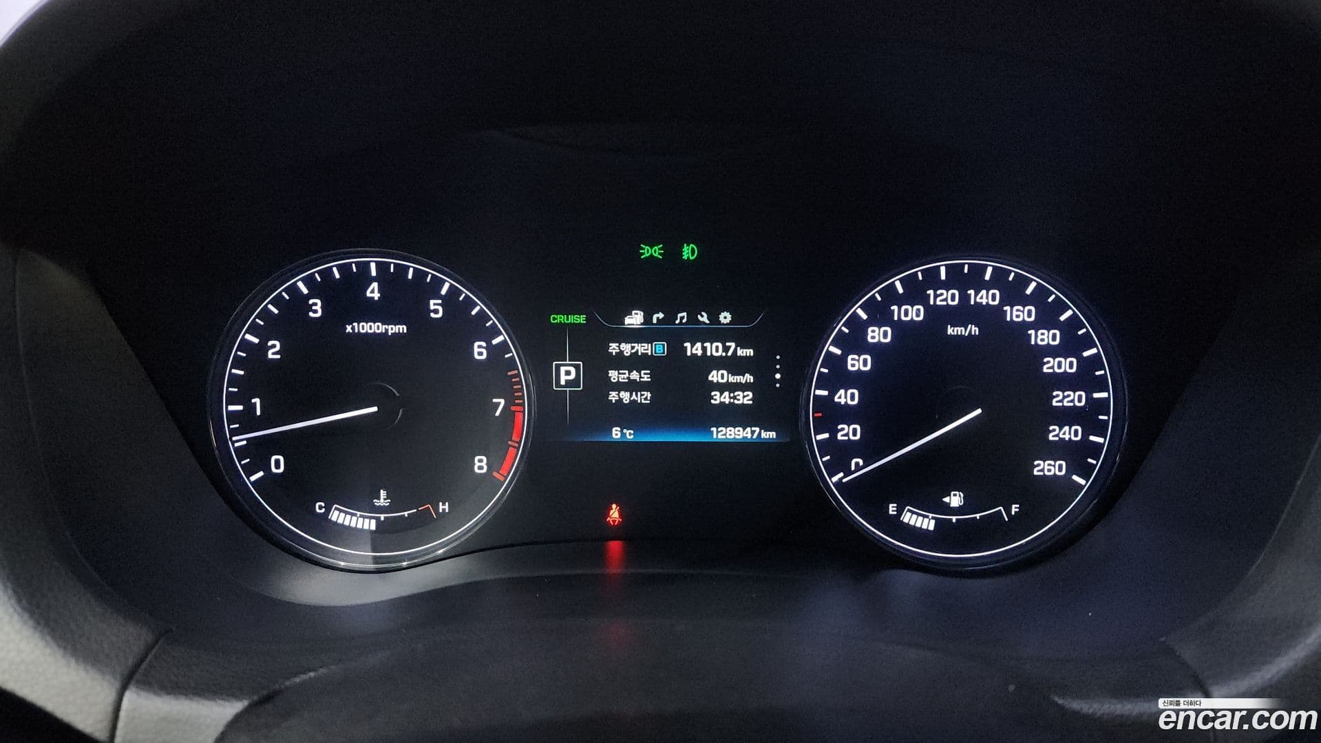 Main__Slider__Photo:Genesis Hyundai 2015.6-7