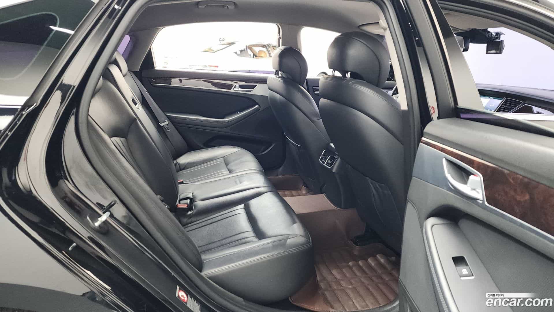 Genesis Hyundai 2015.6-OPTION-016