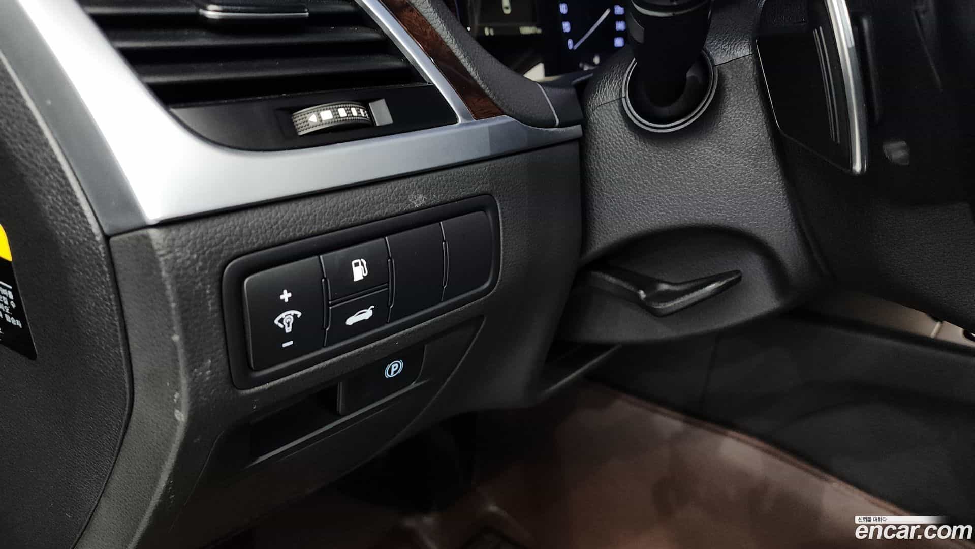 Genesis Hyundai 2015.6-OPTION-020