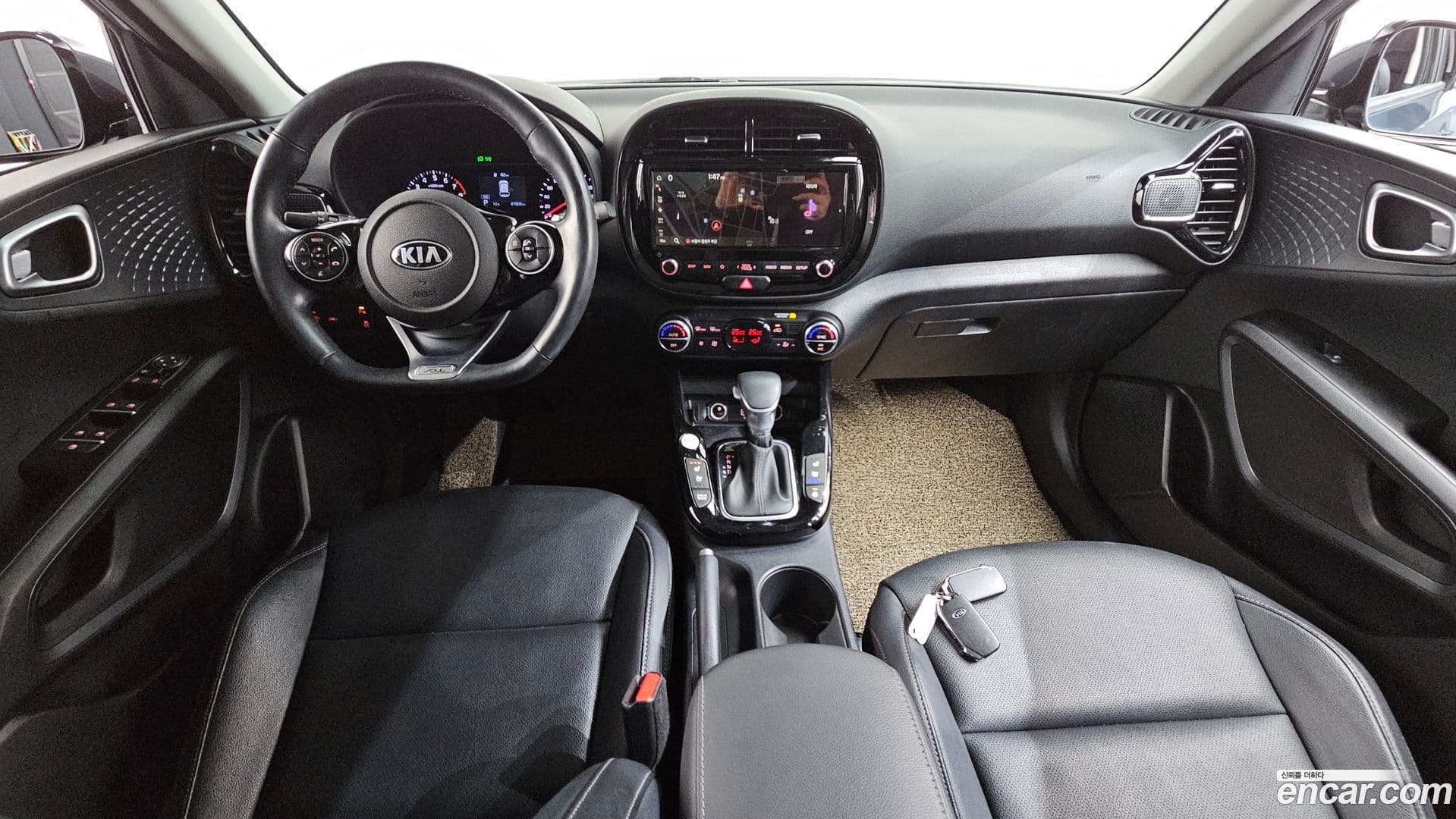 Main__Slider__Photo:Soul Kia 2019.7-6