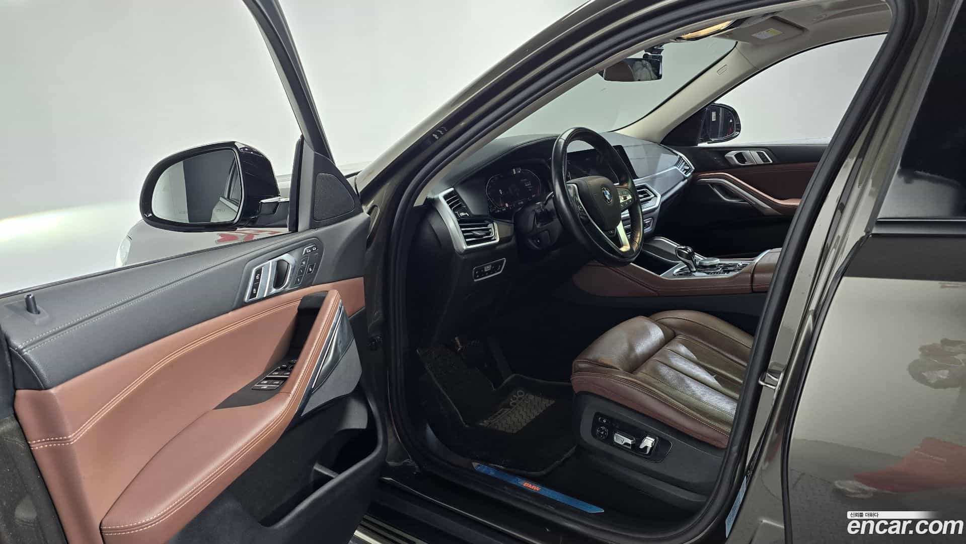 X6 BMW 2020.0-INNER-010