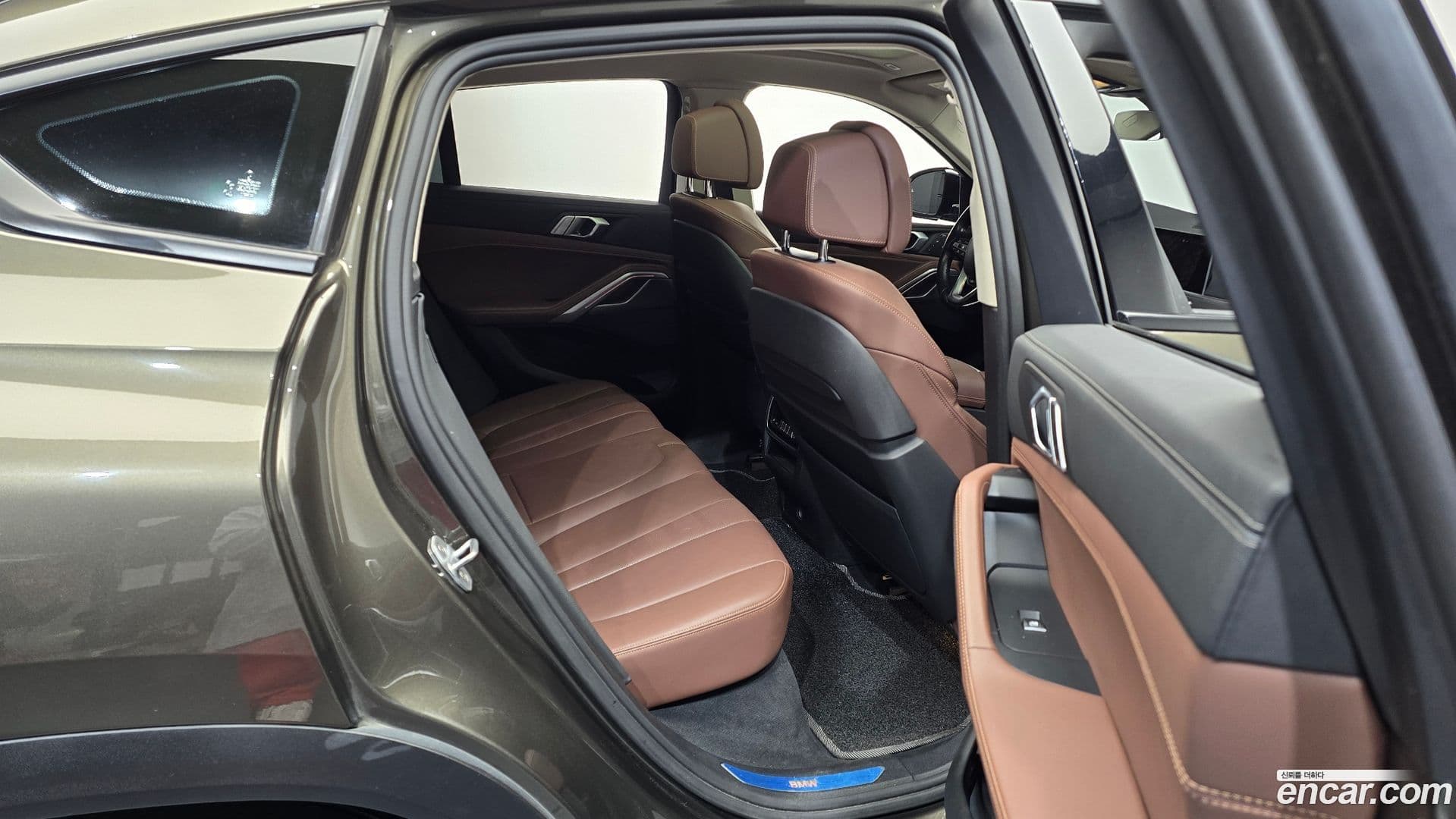 Main__Slider__Photo:X6 BMW 2020.0-11