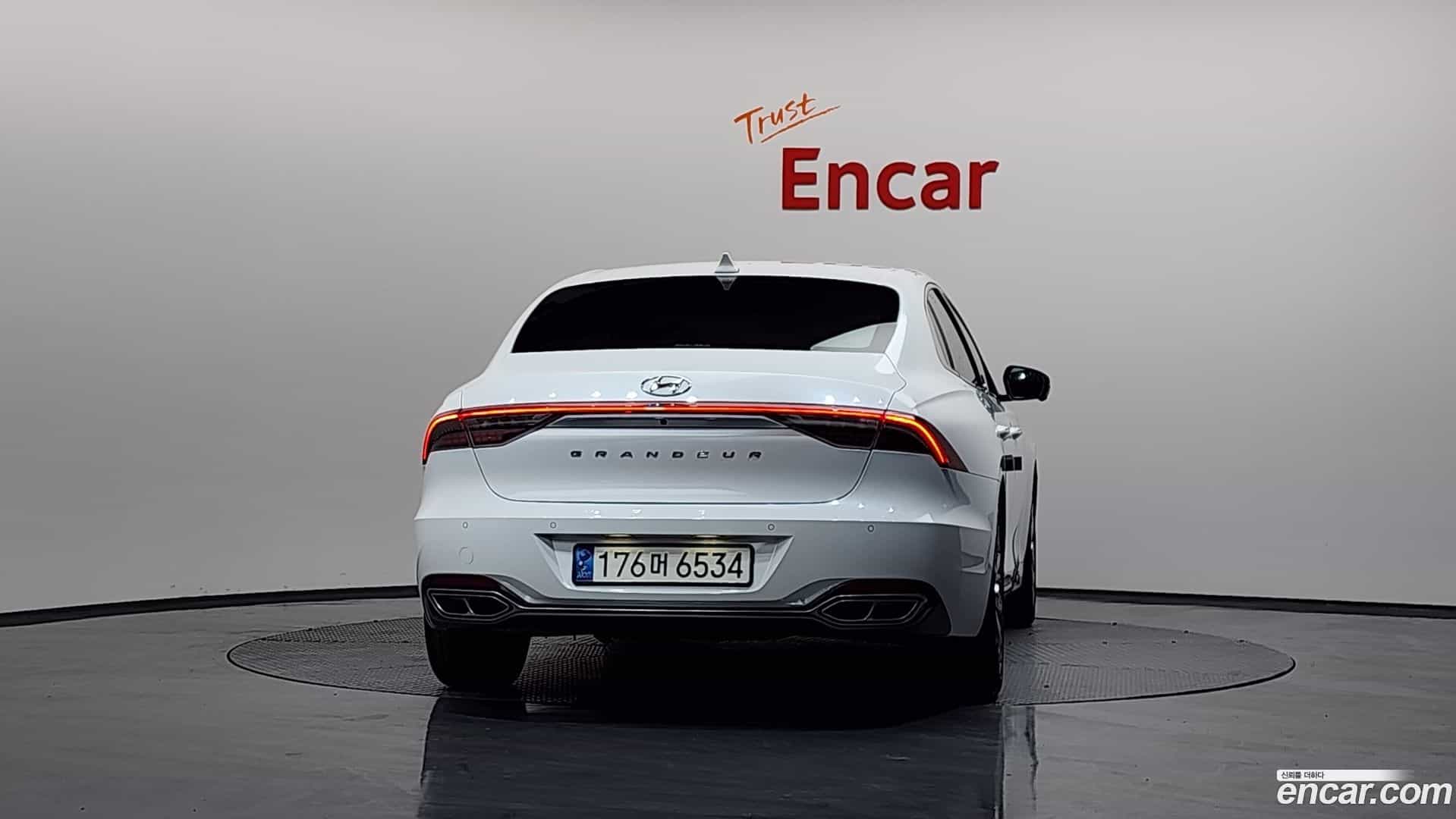 Grandeur Hyundai 2021.11-OUTER-004