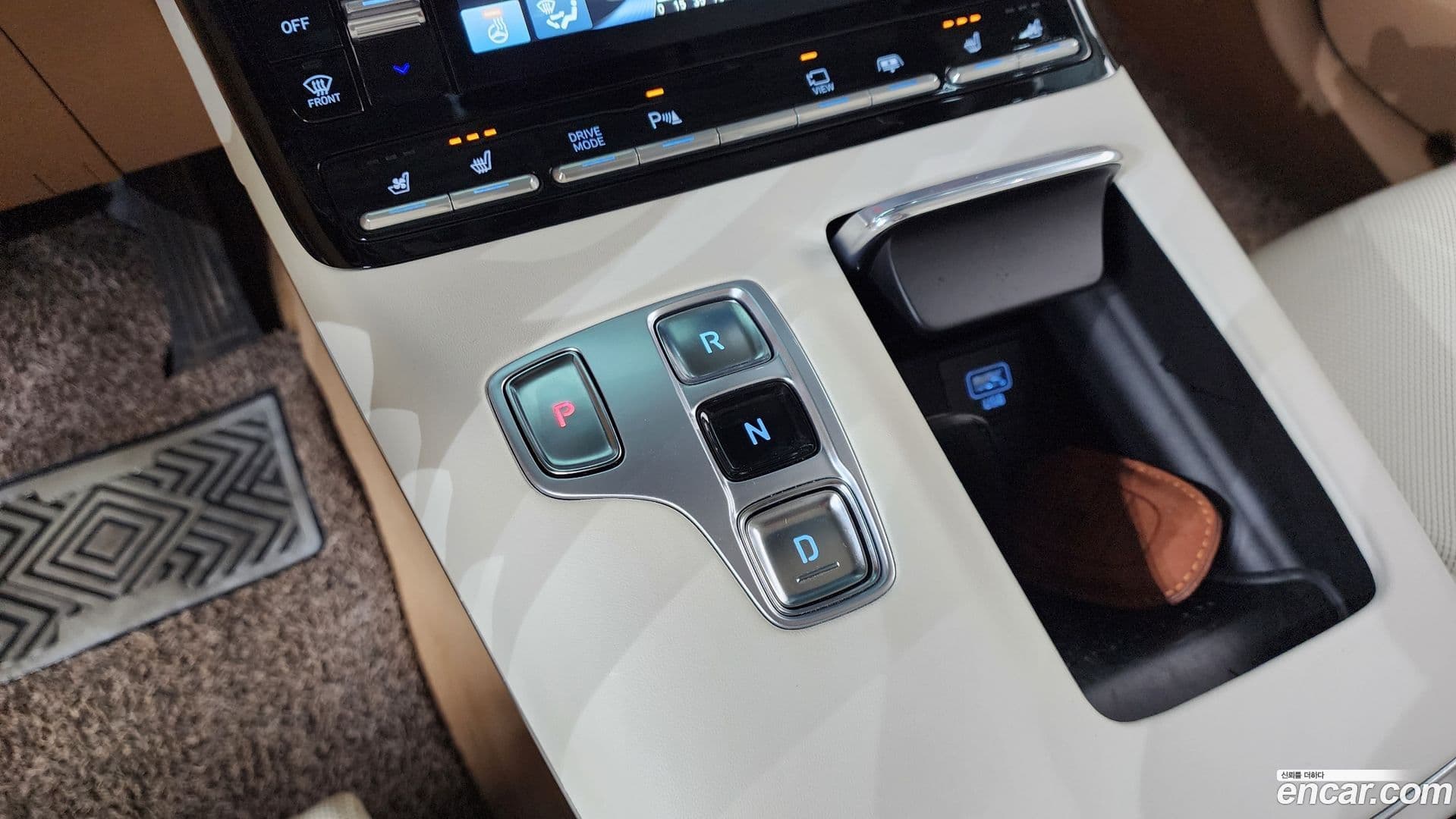 Main__Slider__Photo:Grandeur Hyundai 2021.11-8