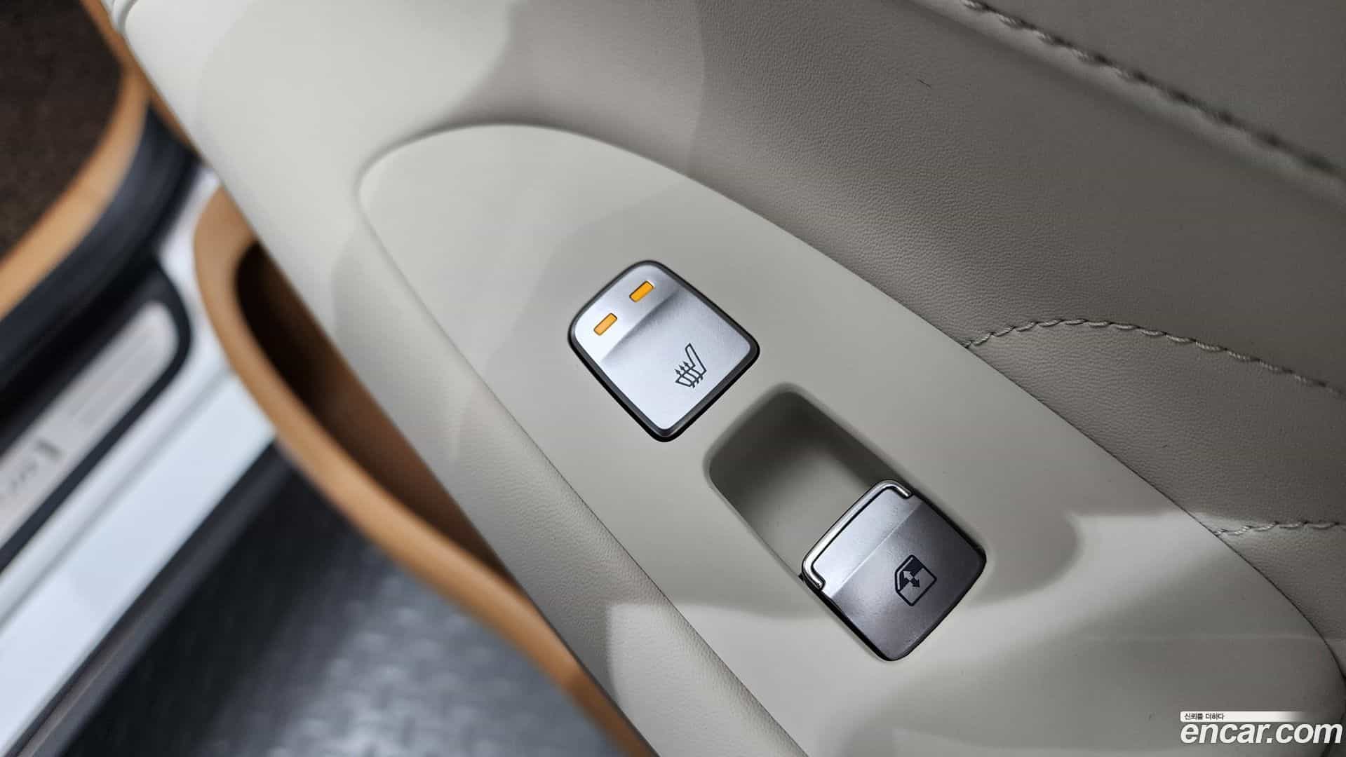 Grandeur Hyundai 2021.11-OPTION-023