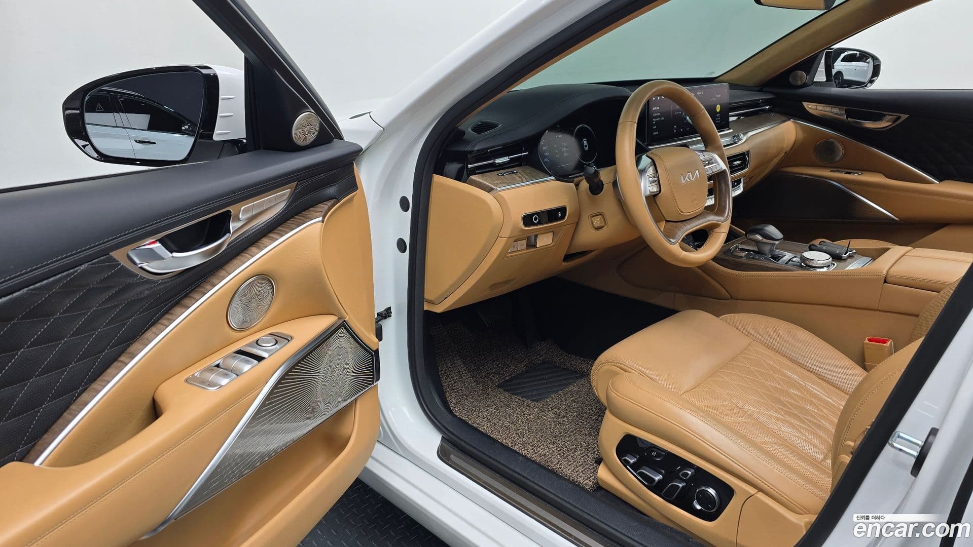 Main__Slider__Photo:K9 Kia 2022.7-10