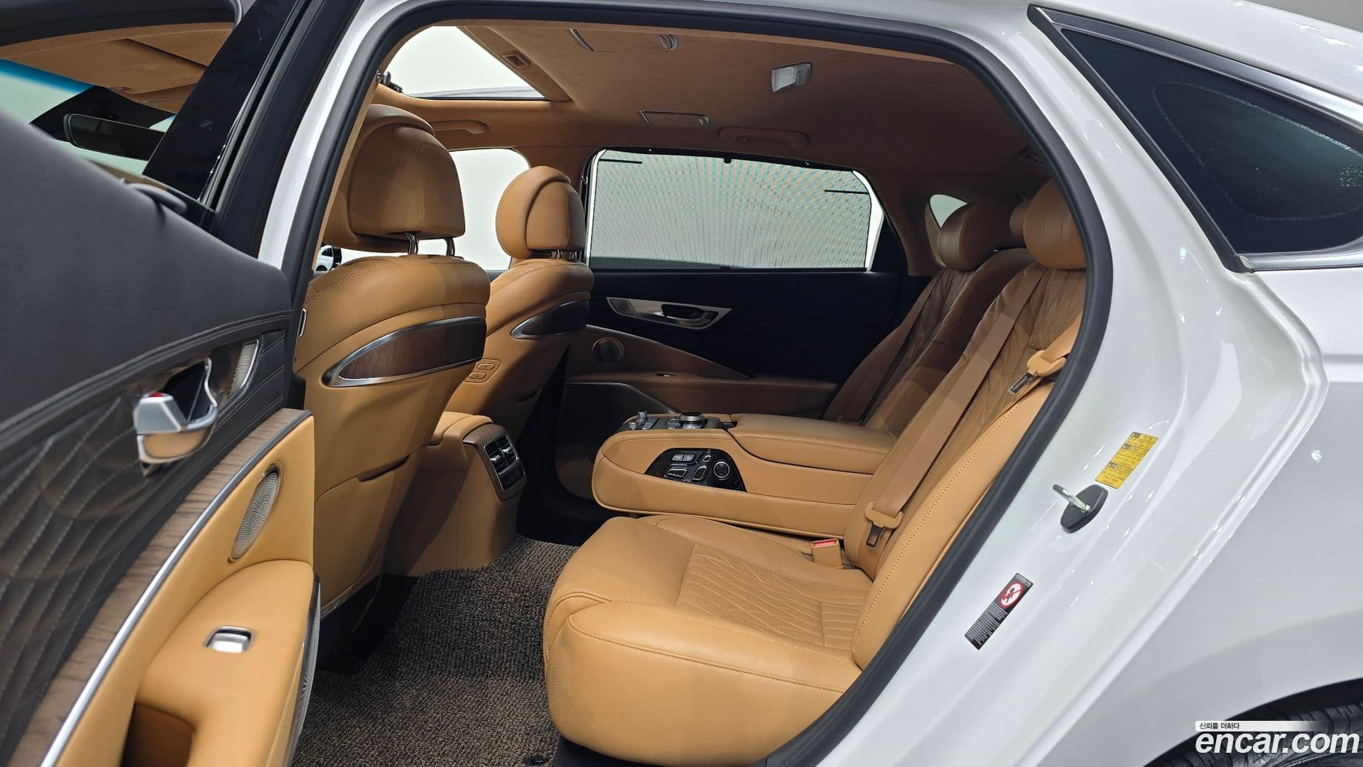 Main__Slider__Photo:K9 Kia 2022.7-11