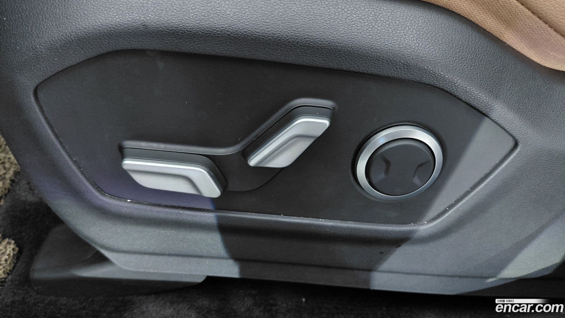 Main__Slider__Photo:Santafe Hyundai 2024.11-9