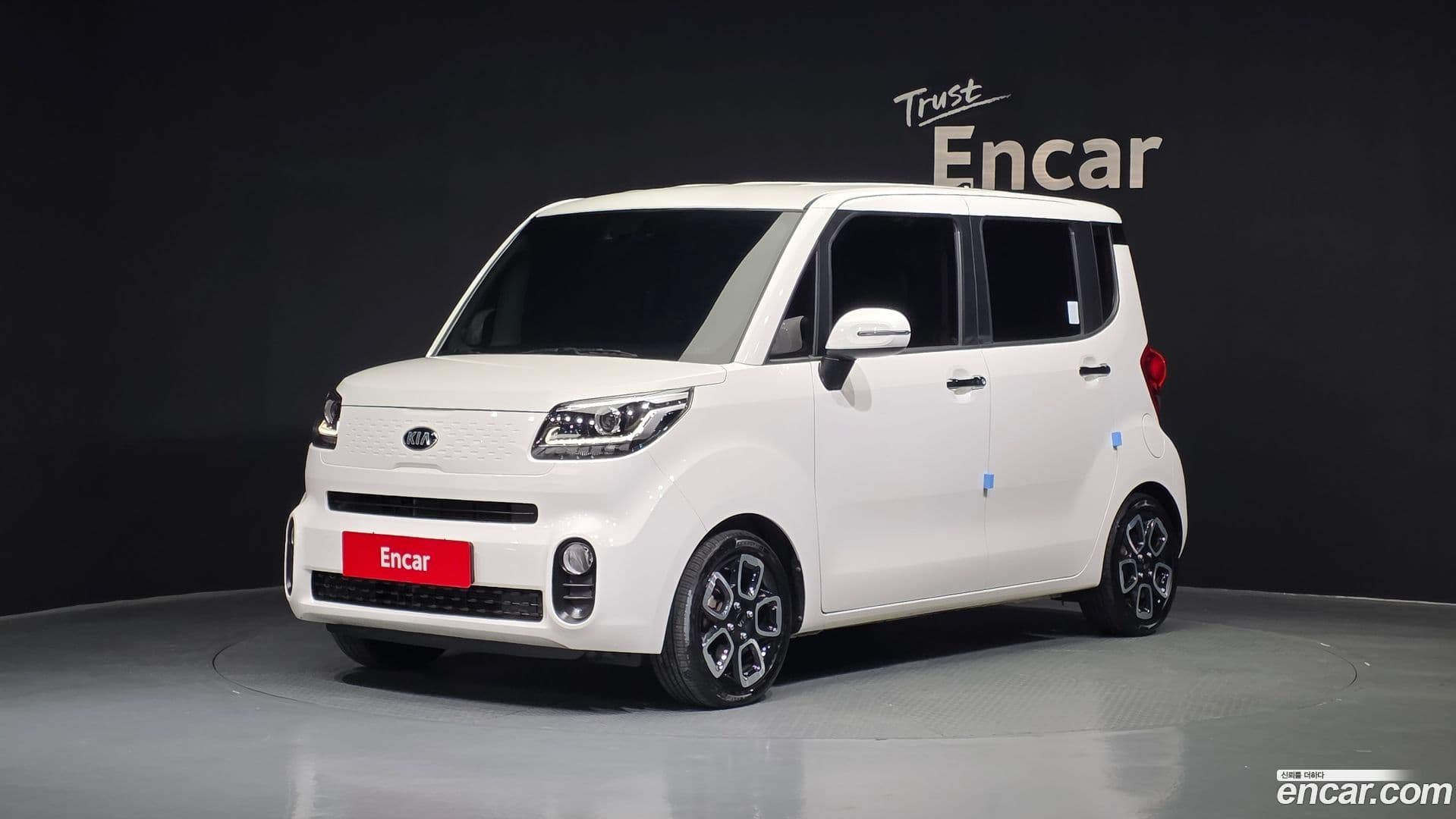 Main__Slider__Photo:RAY Kia 2020.11-0