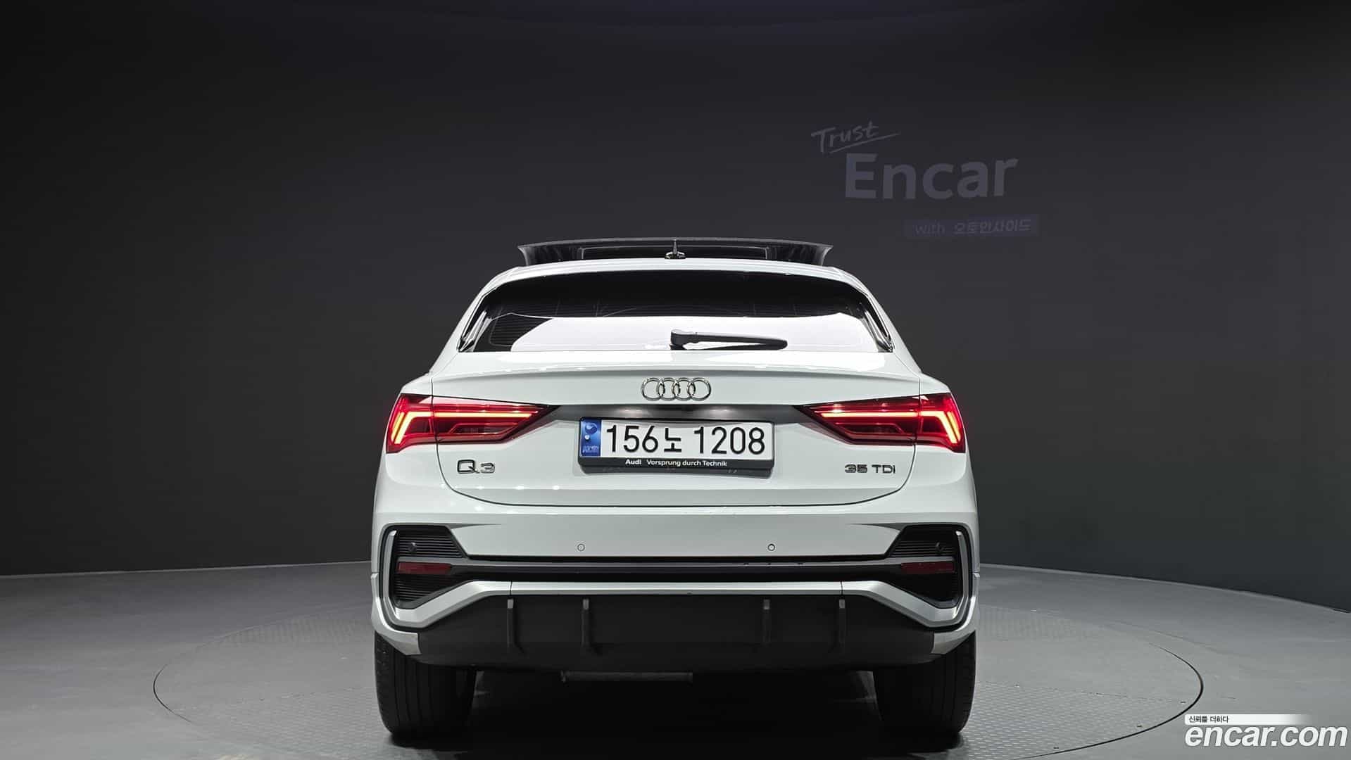 Q3 Audi 2020.11-OUTER-004