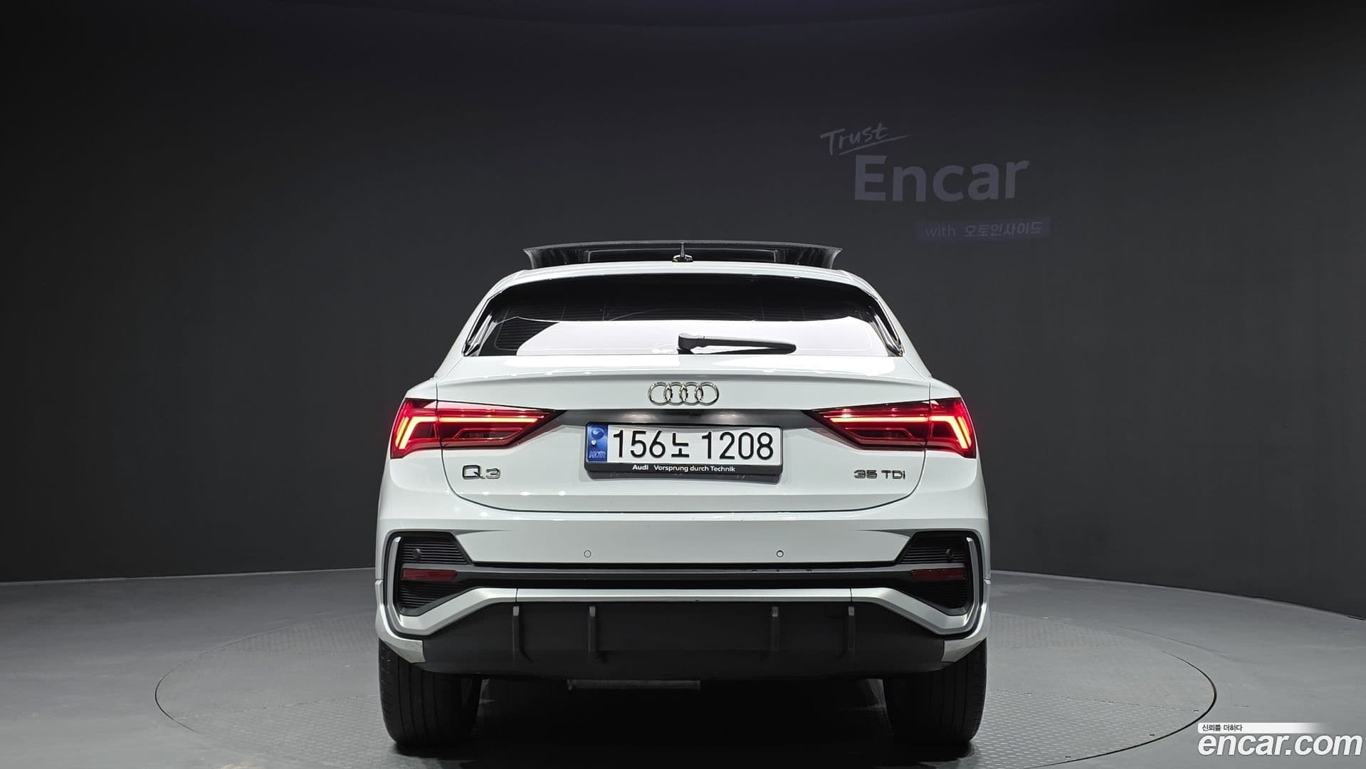 Main__Slider__Photo:Q3 Audi 2020.11-3