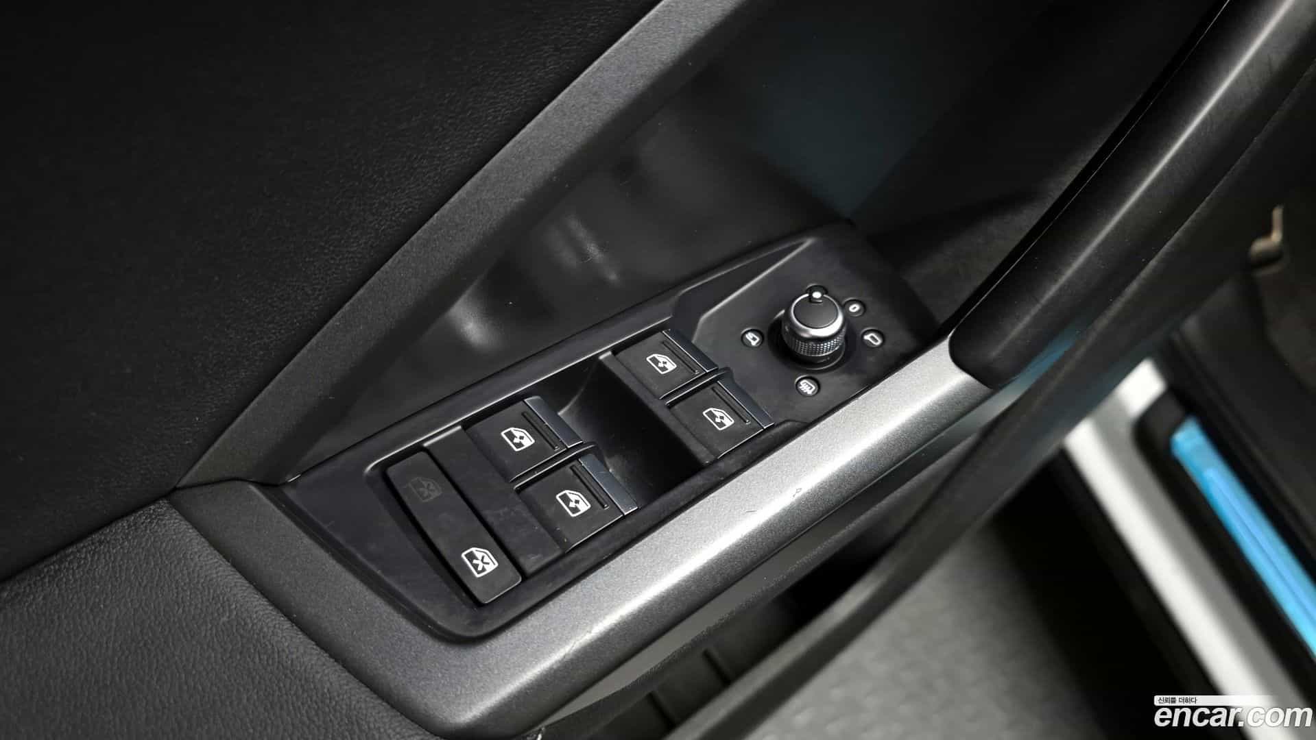 Q3 Audi 2020.11-OPTION-018