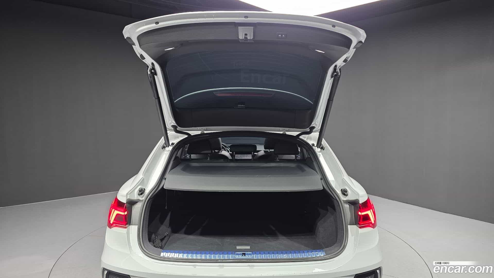 Q3 Audi 2020.11-OPTION-024