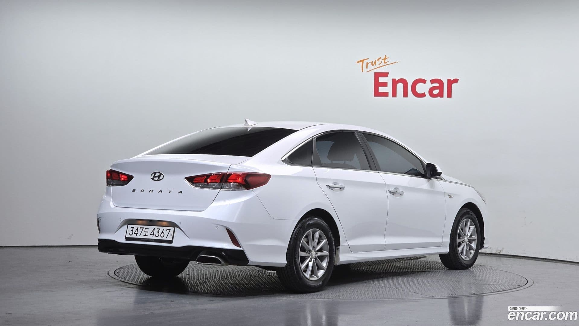 Main__Slider__Photo:Sonata Hyundai 2019.1-1